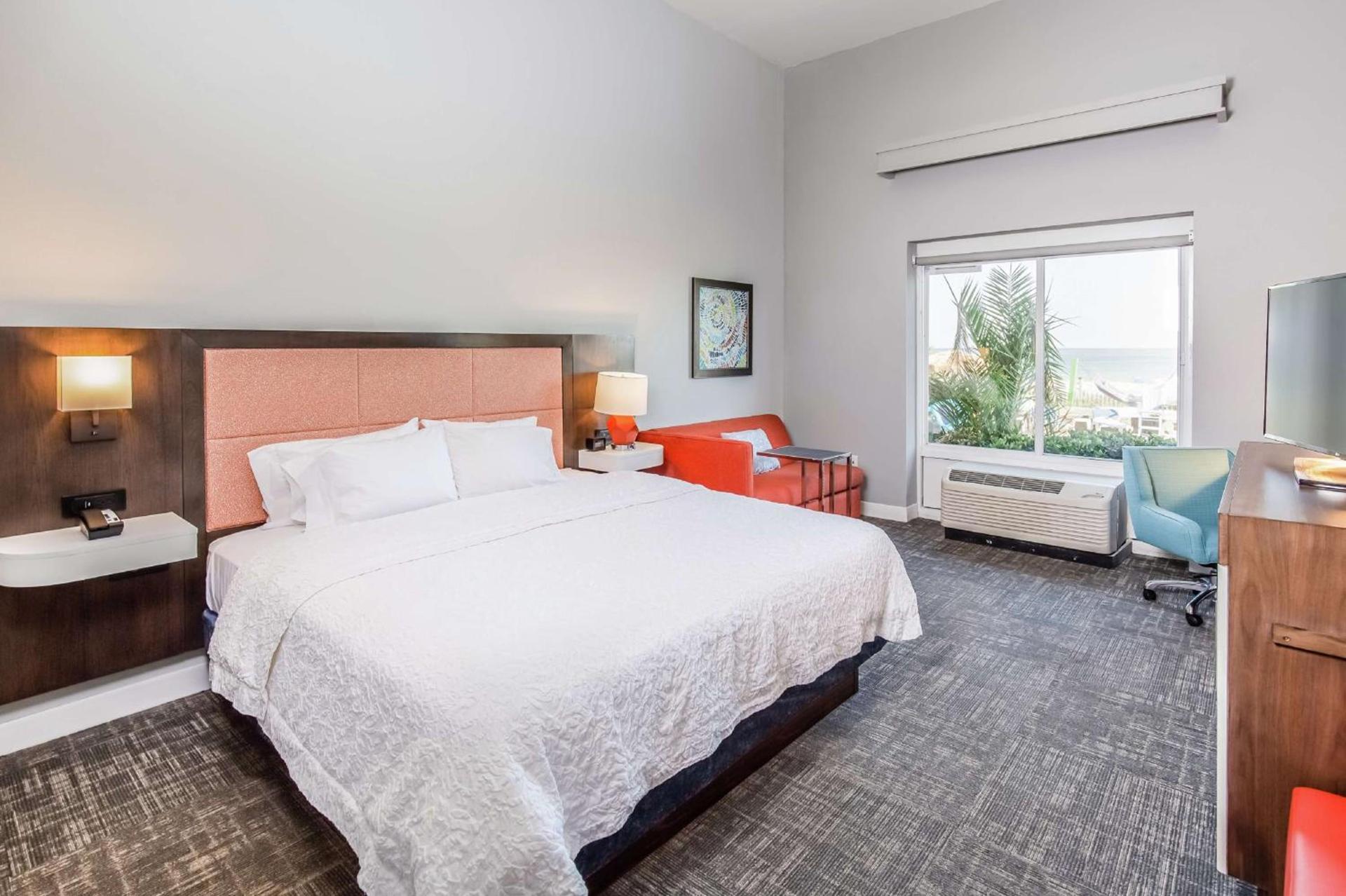 Hampton Inn Pensacola Beach photo 24