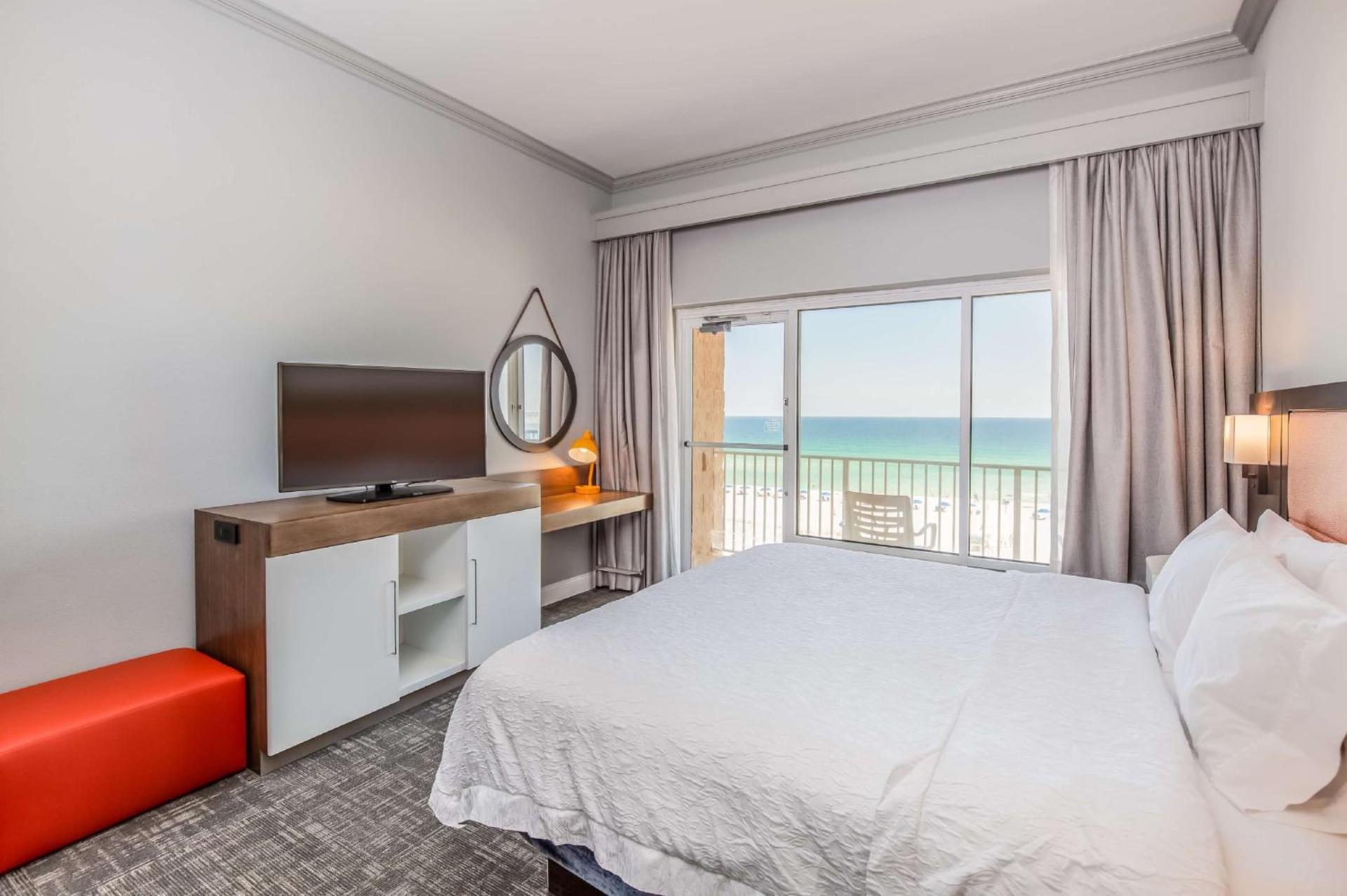 Hampton Inn Pensacola Beach photo 31