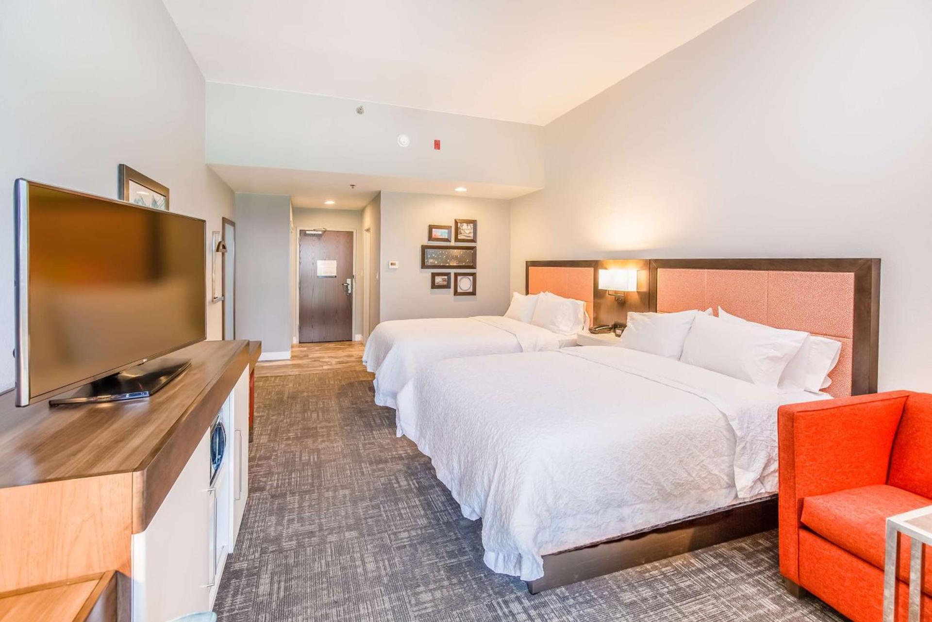 Hampton Inn Pensacola Beach photo 38