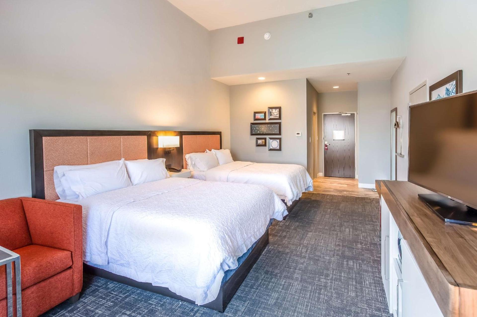 Hampton Inn Pensacola Beach photo 40