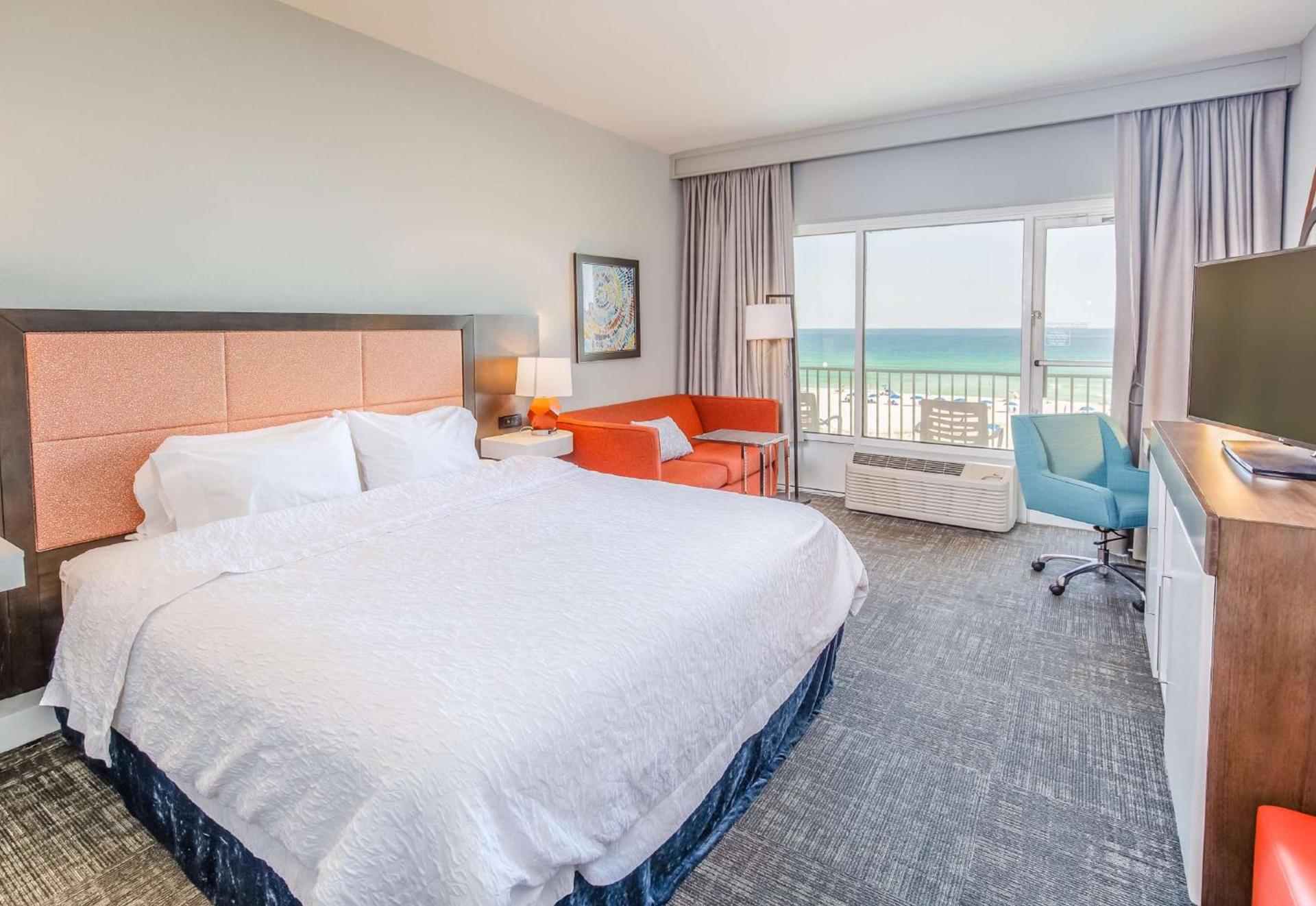 Hampton Inn Pensacola Beach photo 53