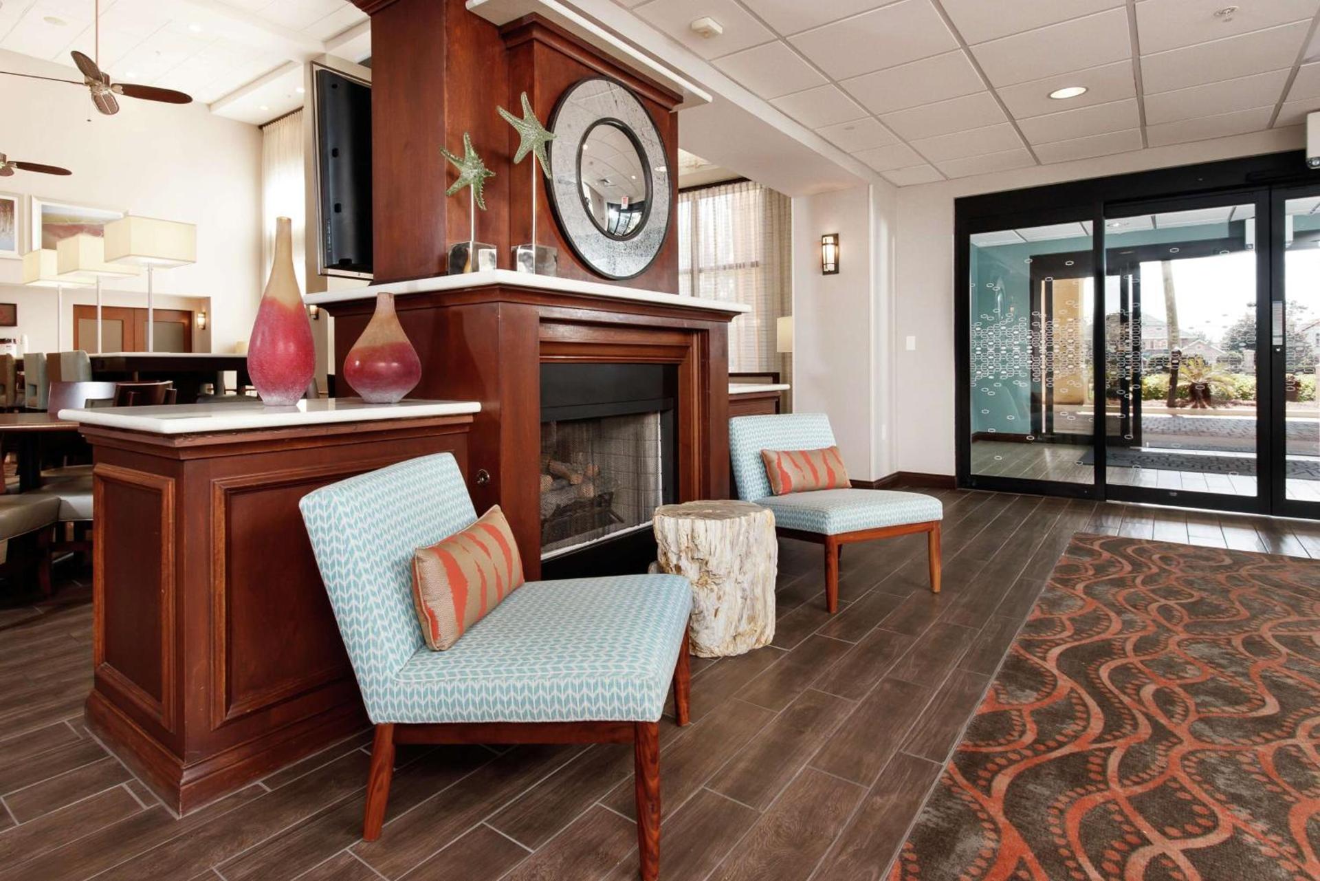 Hampton Inn & Suites Navarre photo 4