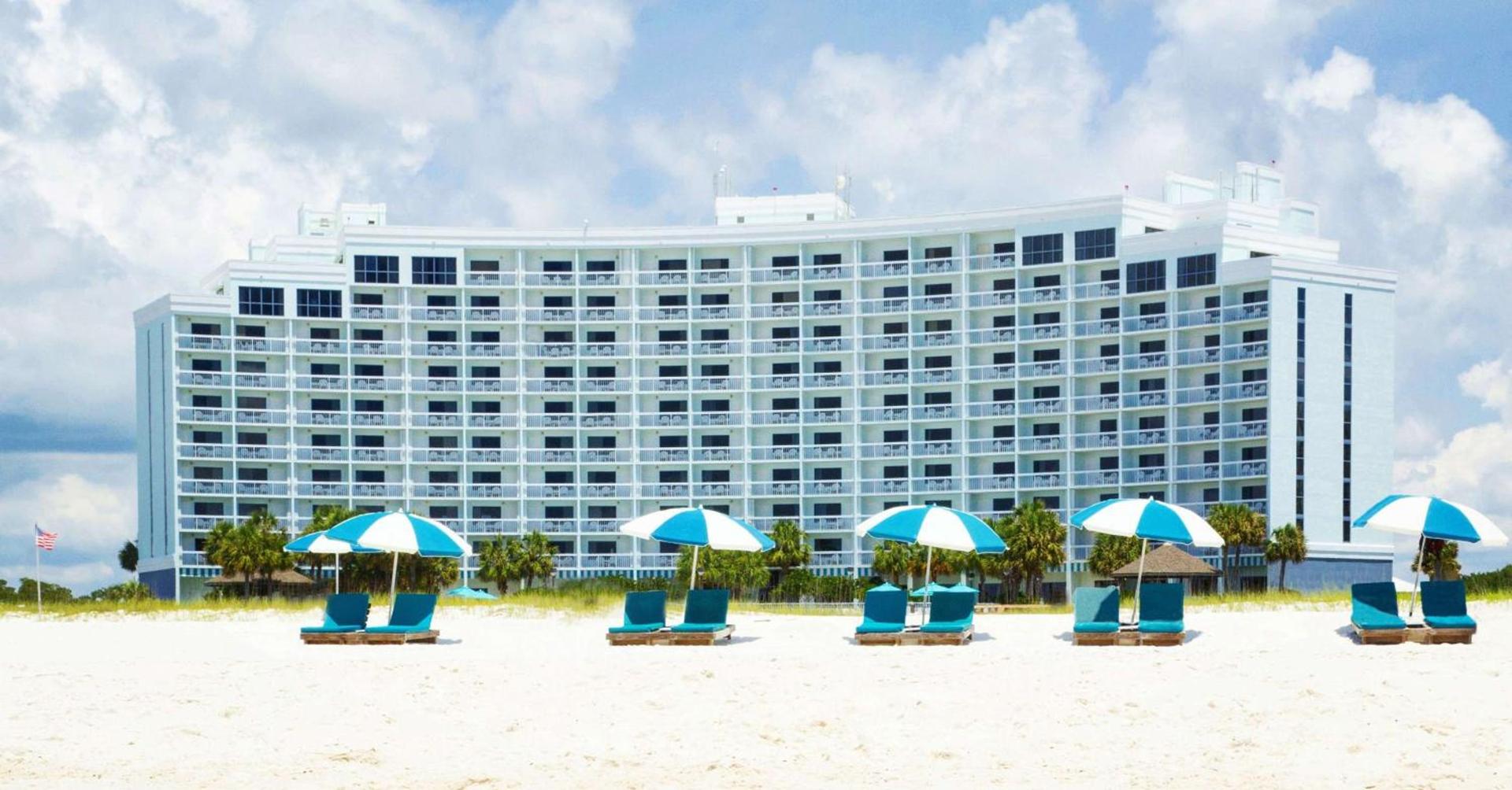 The Island House Hotel a Doubletree by Hilton photo 2