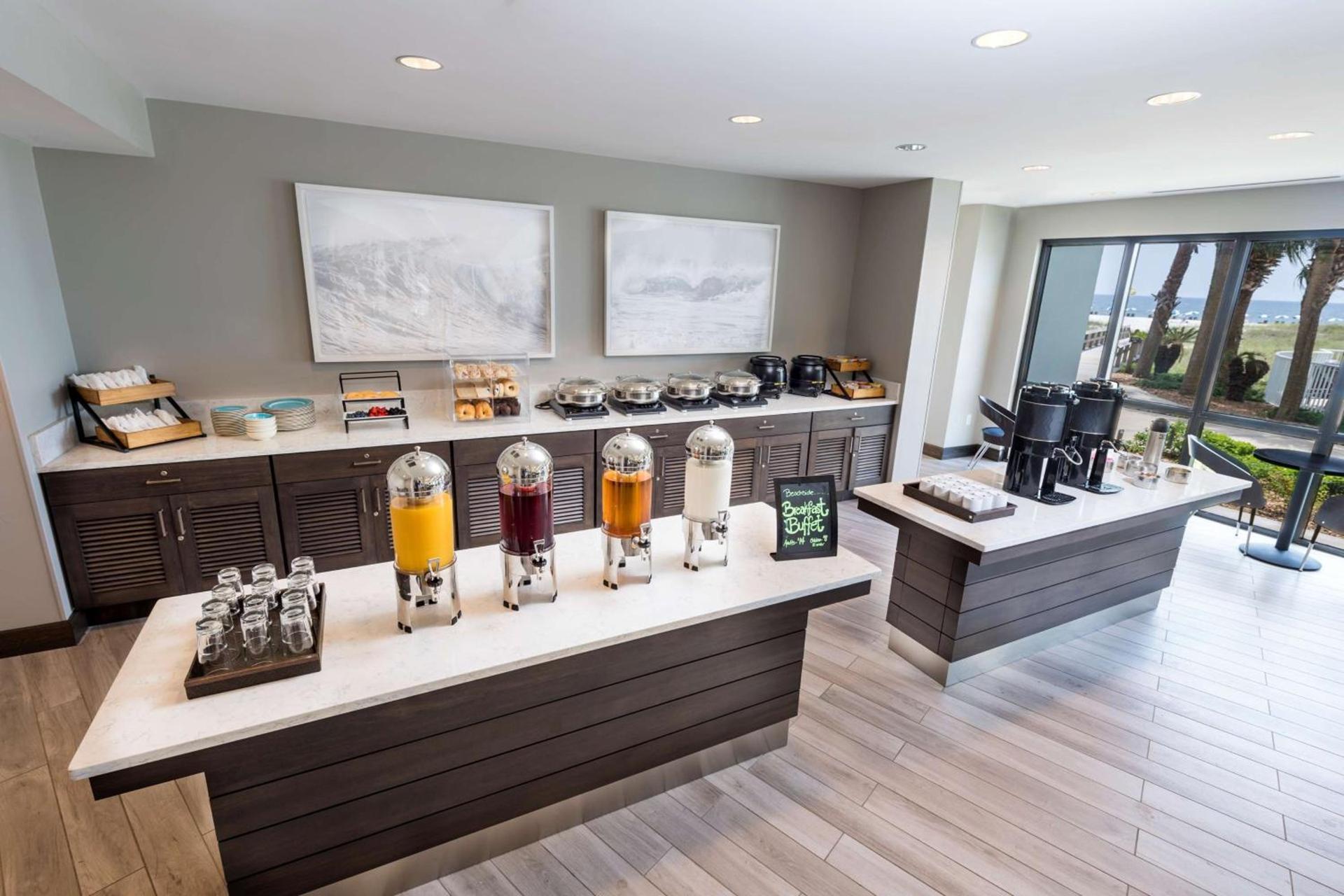 The Island House Hotel a Doubletree by Hilton photo 34