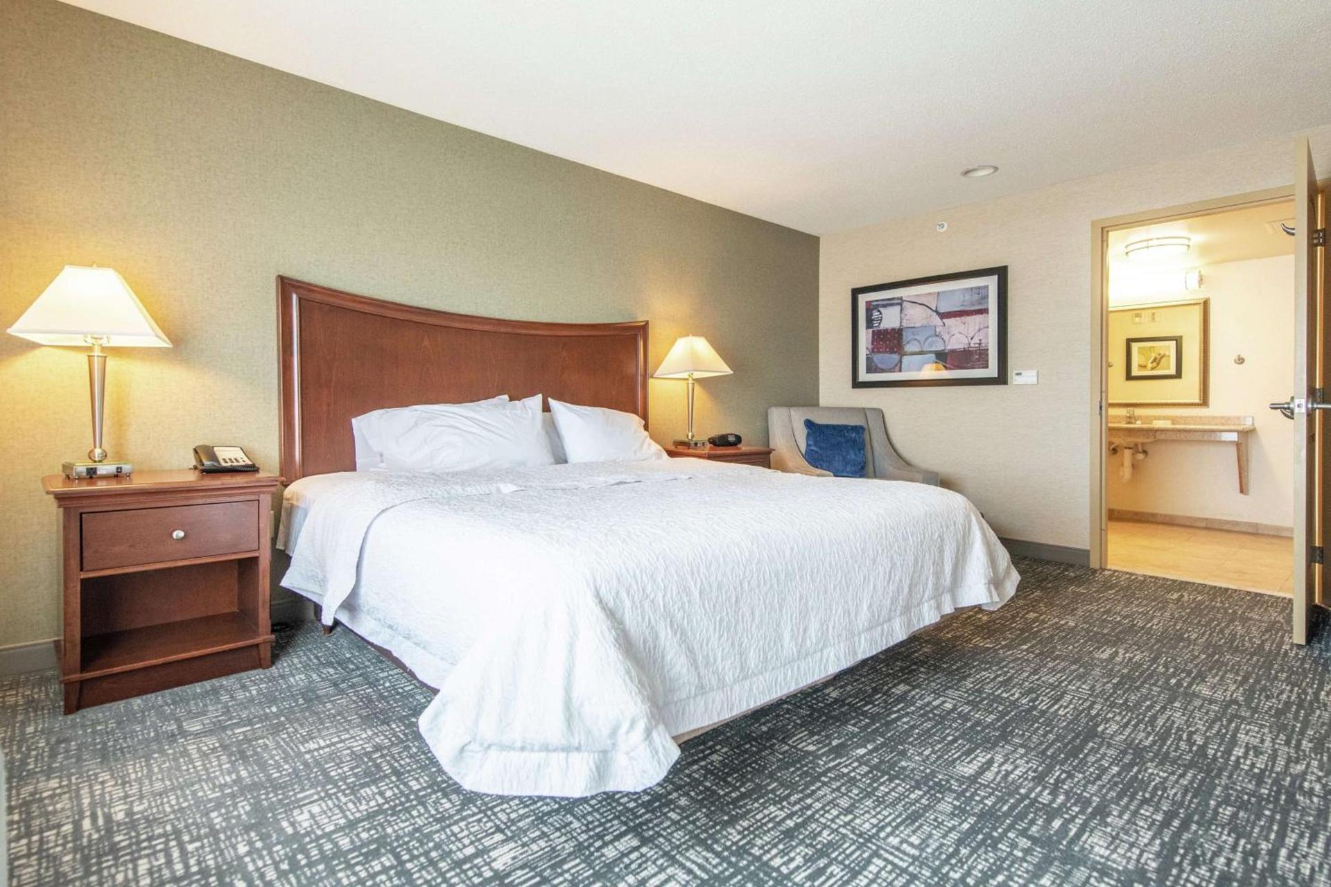 Hampton Inn Presque Isle photo 35