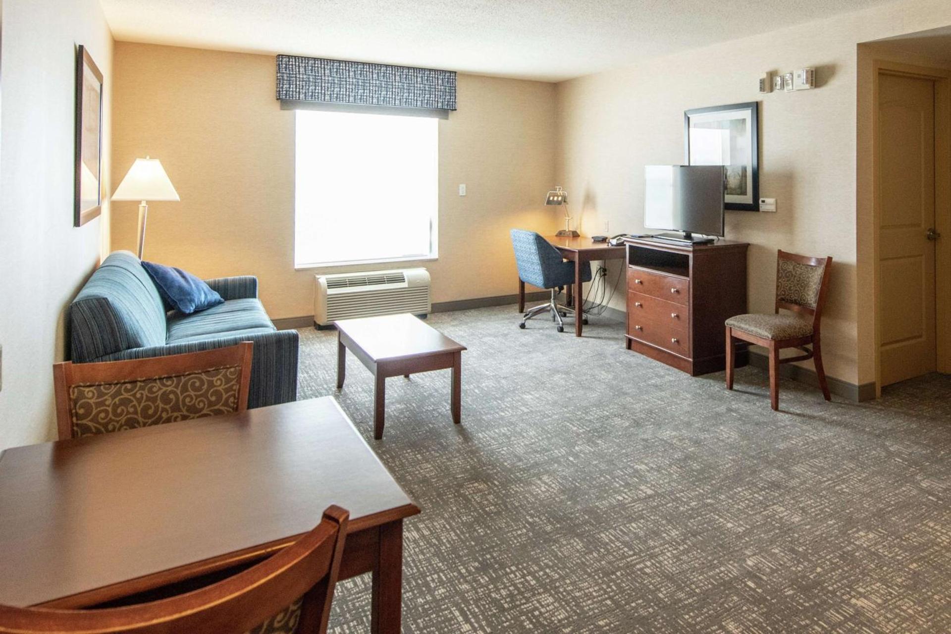 Hampton Inn Presque Isle photo 37