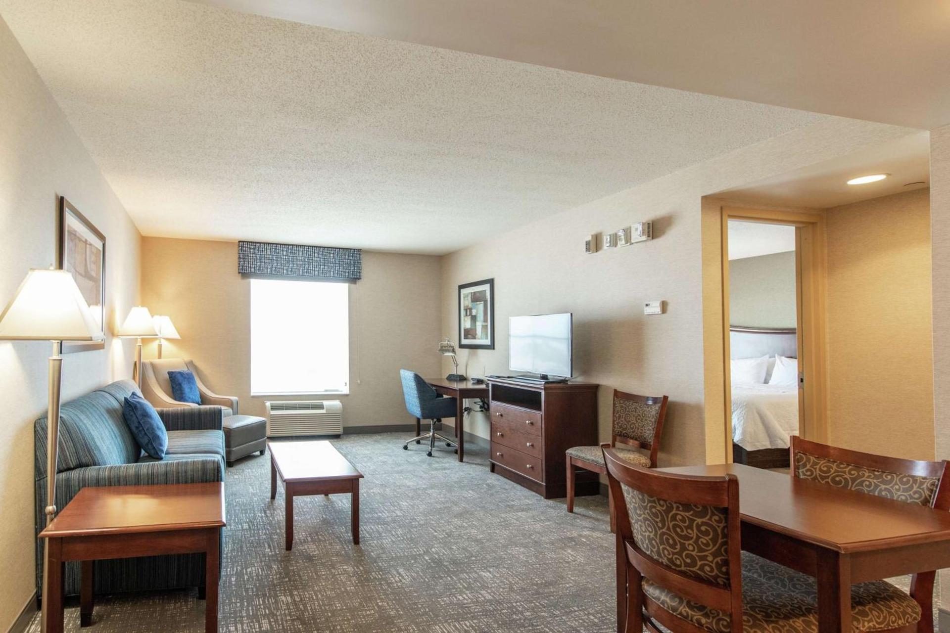 Hampton Inn Presque Isle photo 39