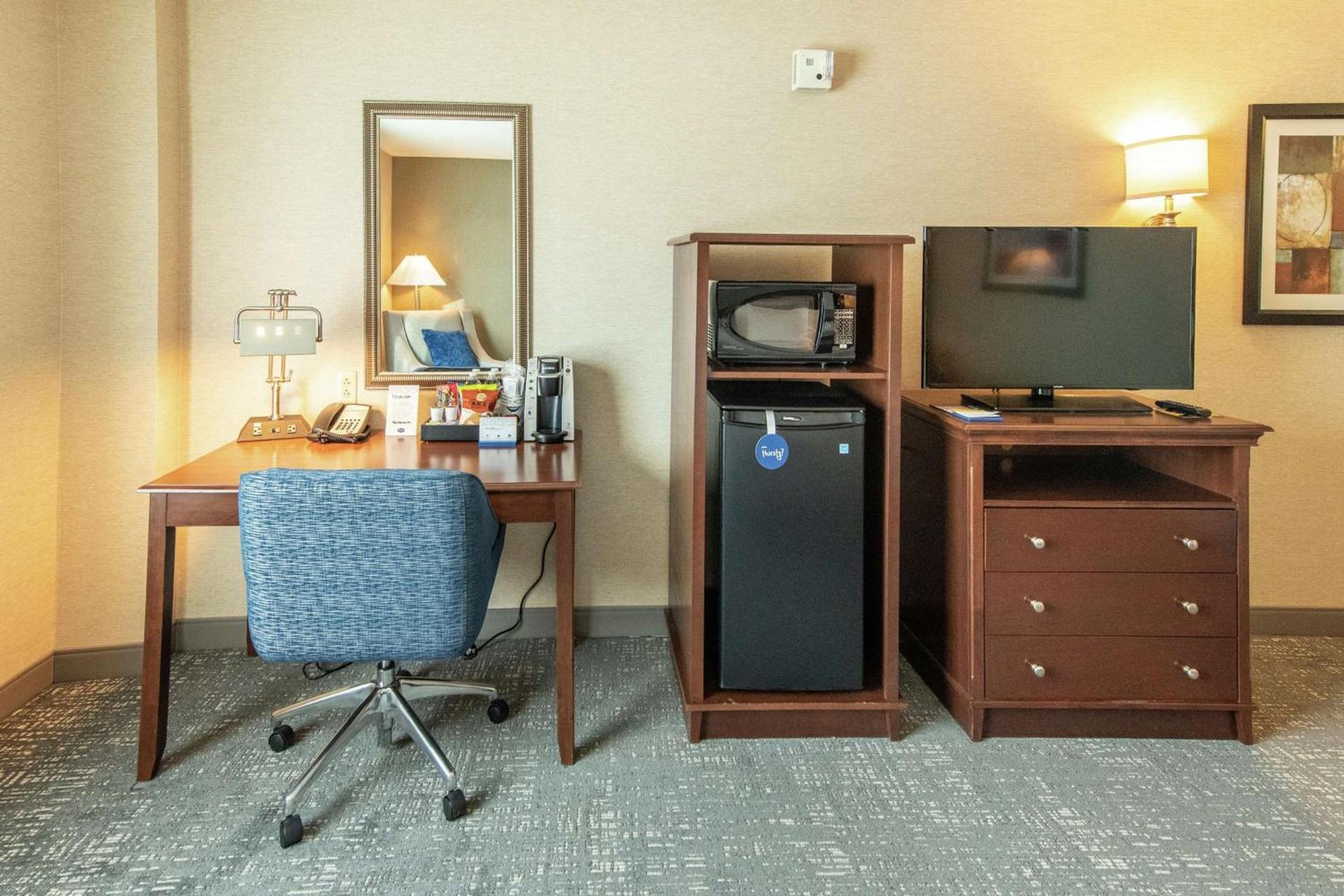 Hampton Inn Presque Isle photo 46