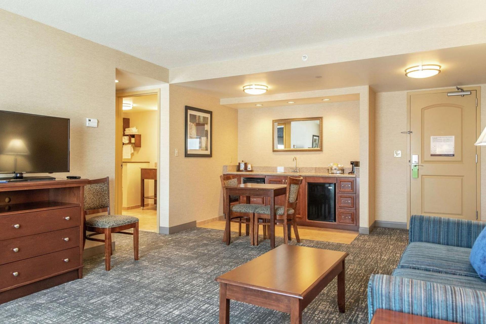 Hampton Inn Presque Isle photo 71