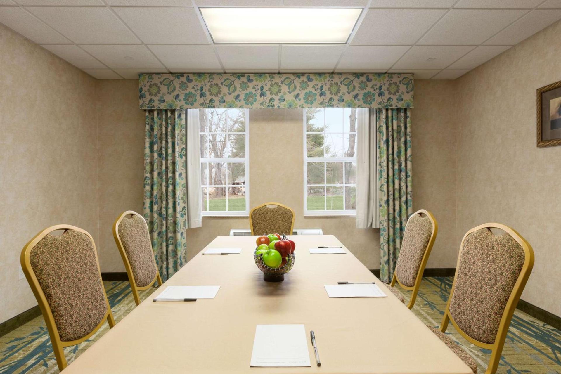 Hampton Inn Dover photo 31