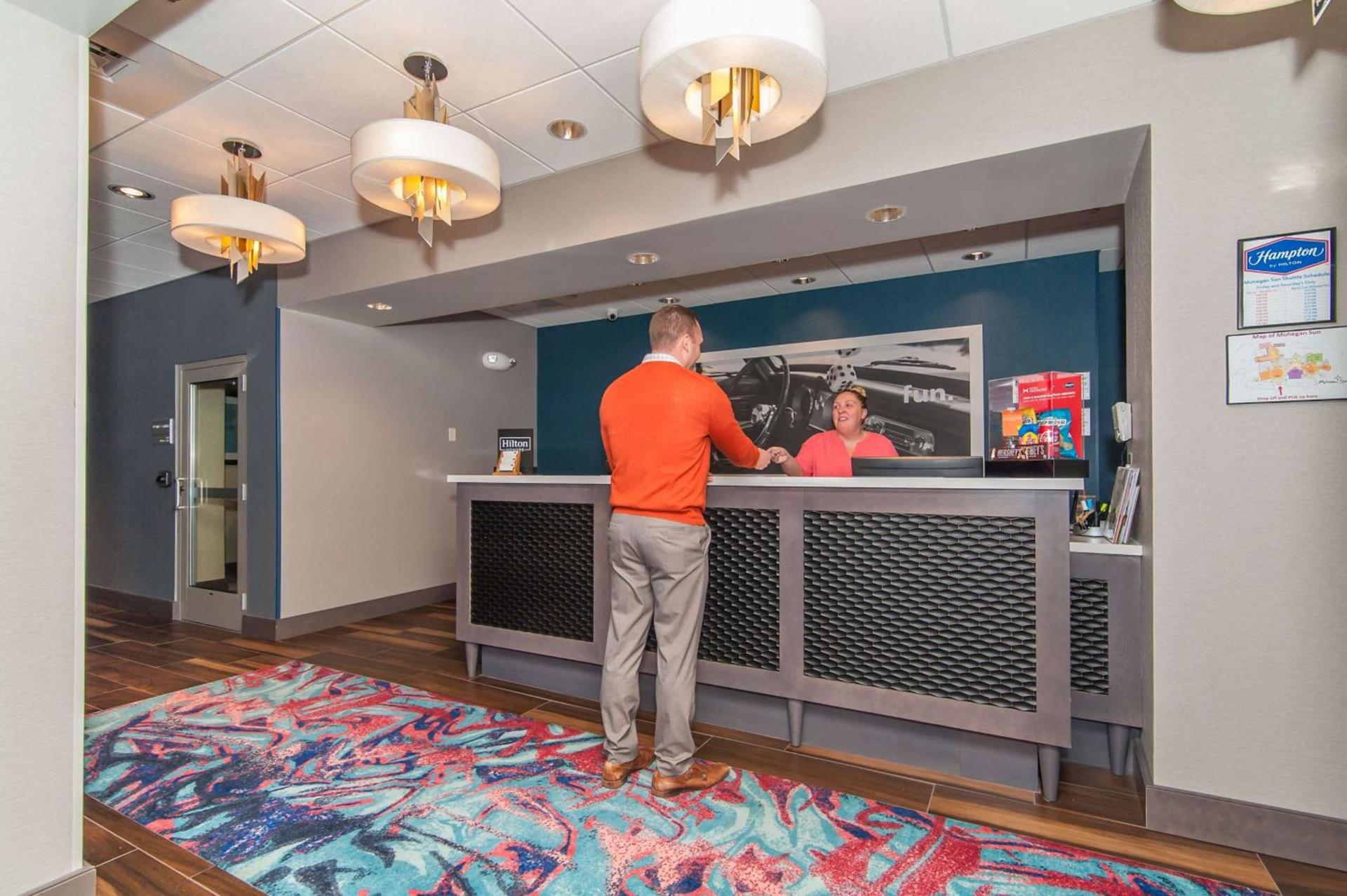 Hampton Inn Norwich photo 5
