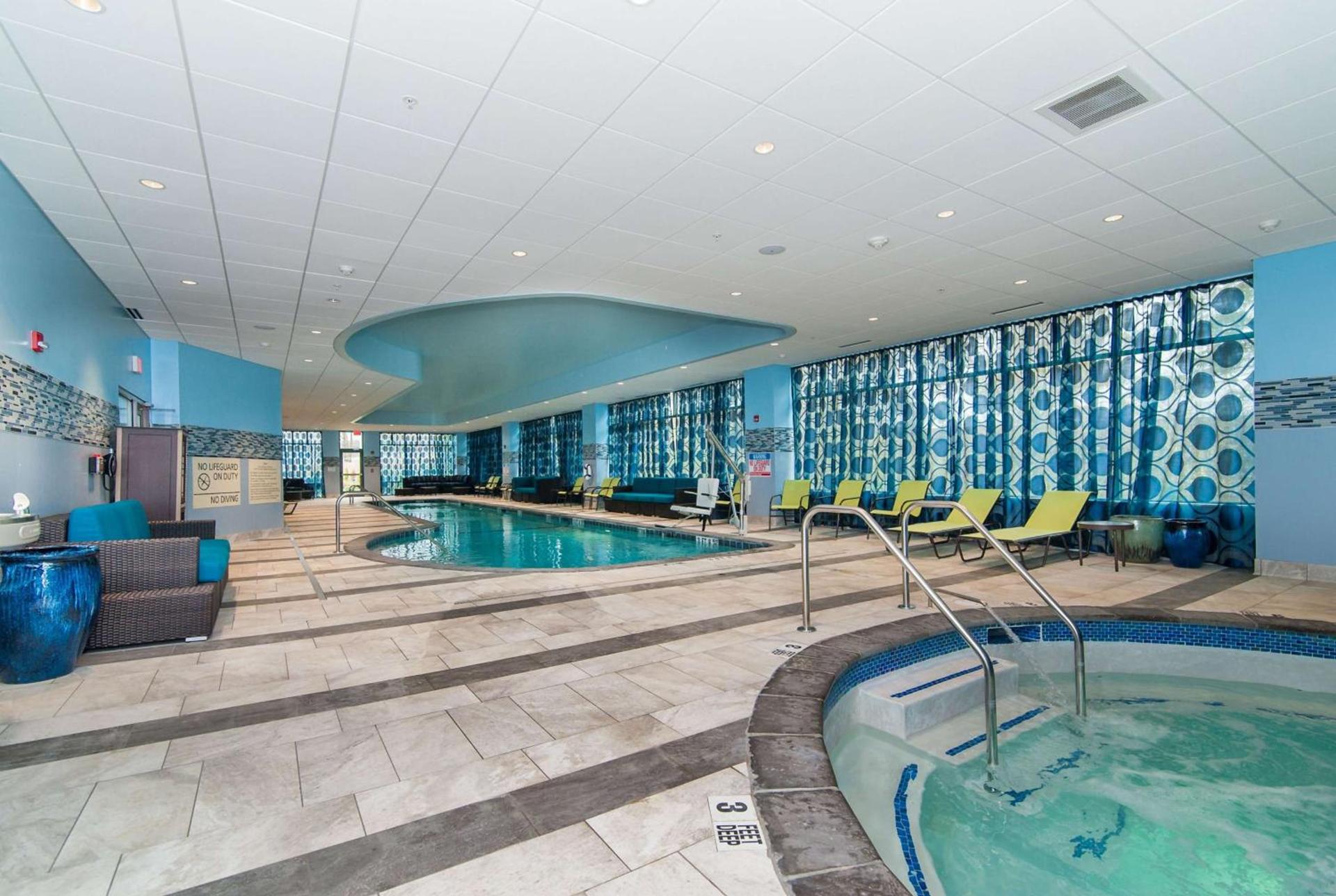 Hampton Inn Norwich photo 8