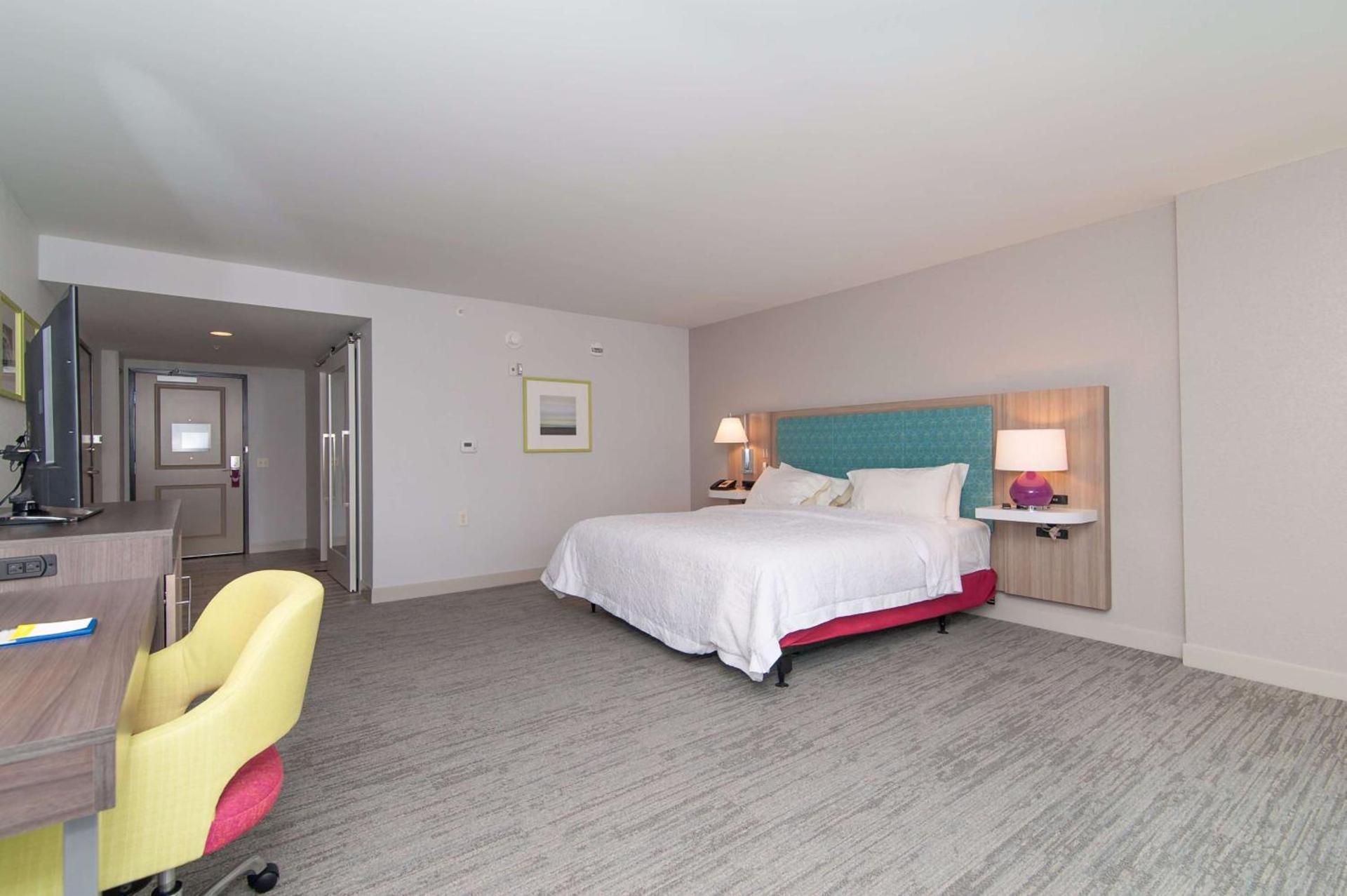 Hampton Inn Norwich photo 26