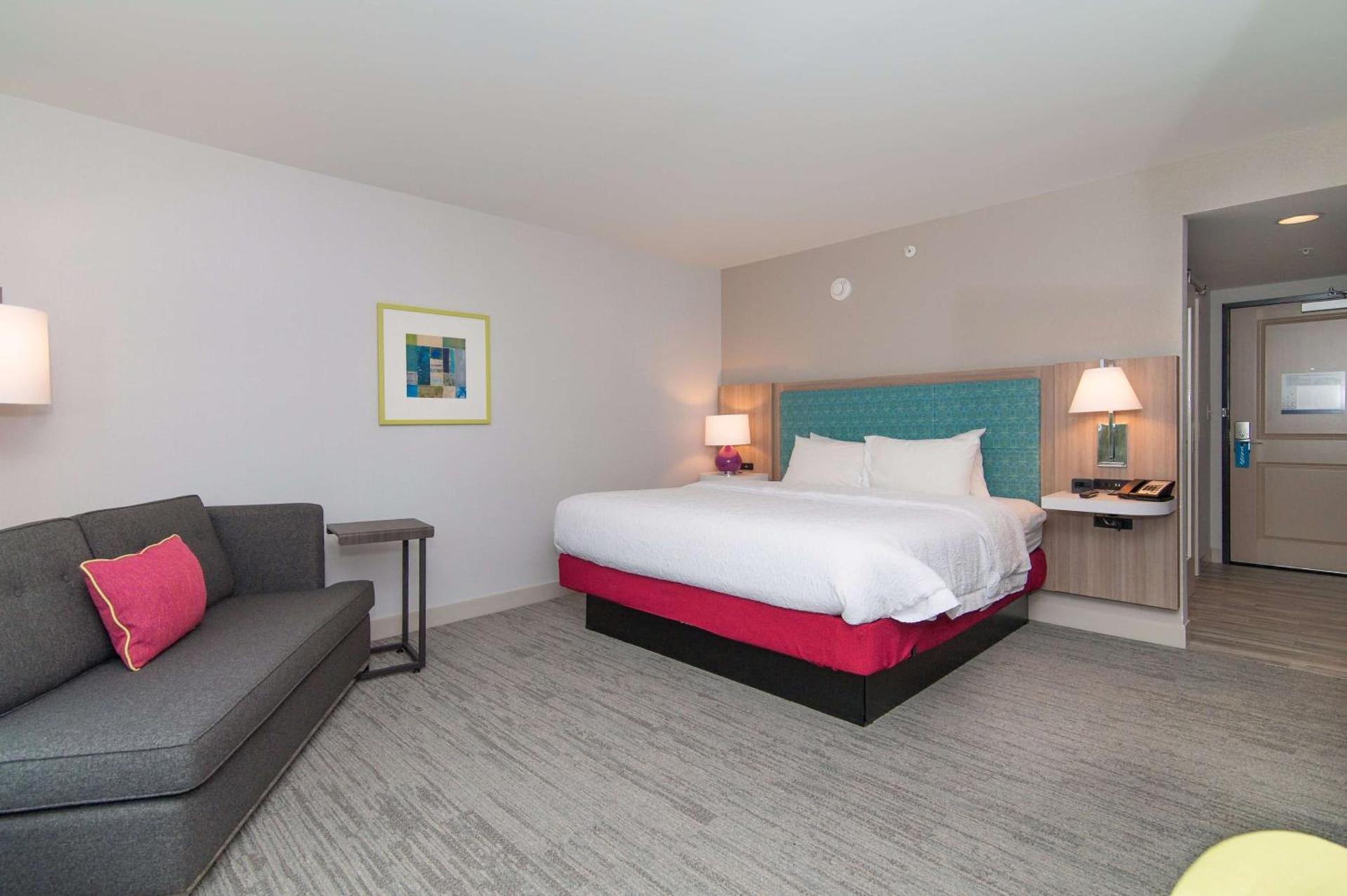 Hampton Inn Norwich photo 34