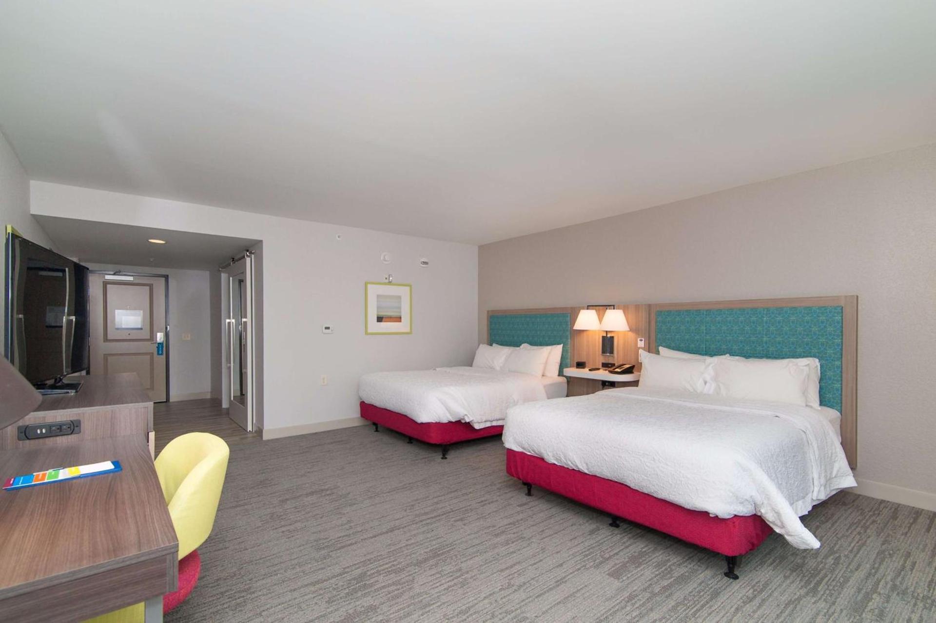 Hampton Inn Norwich photo 37