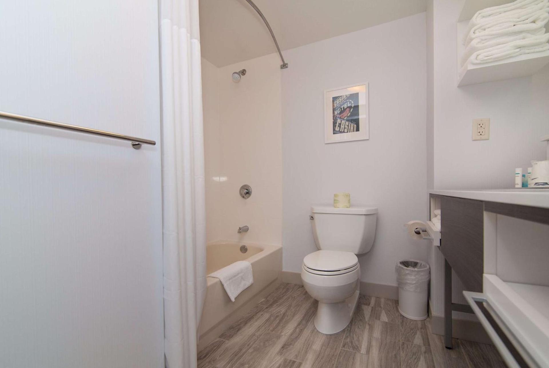 Hampton Inn Norwich photo 44