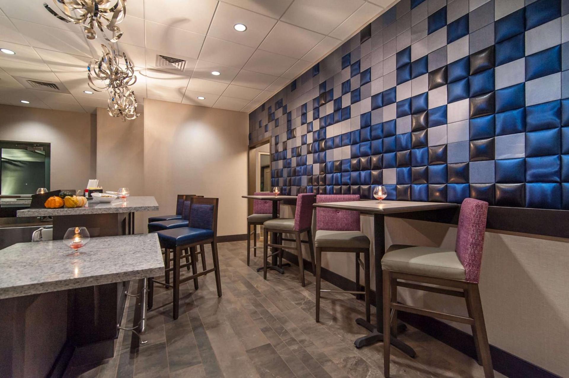 Hampton Inn Norwich photo 54