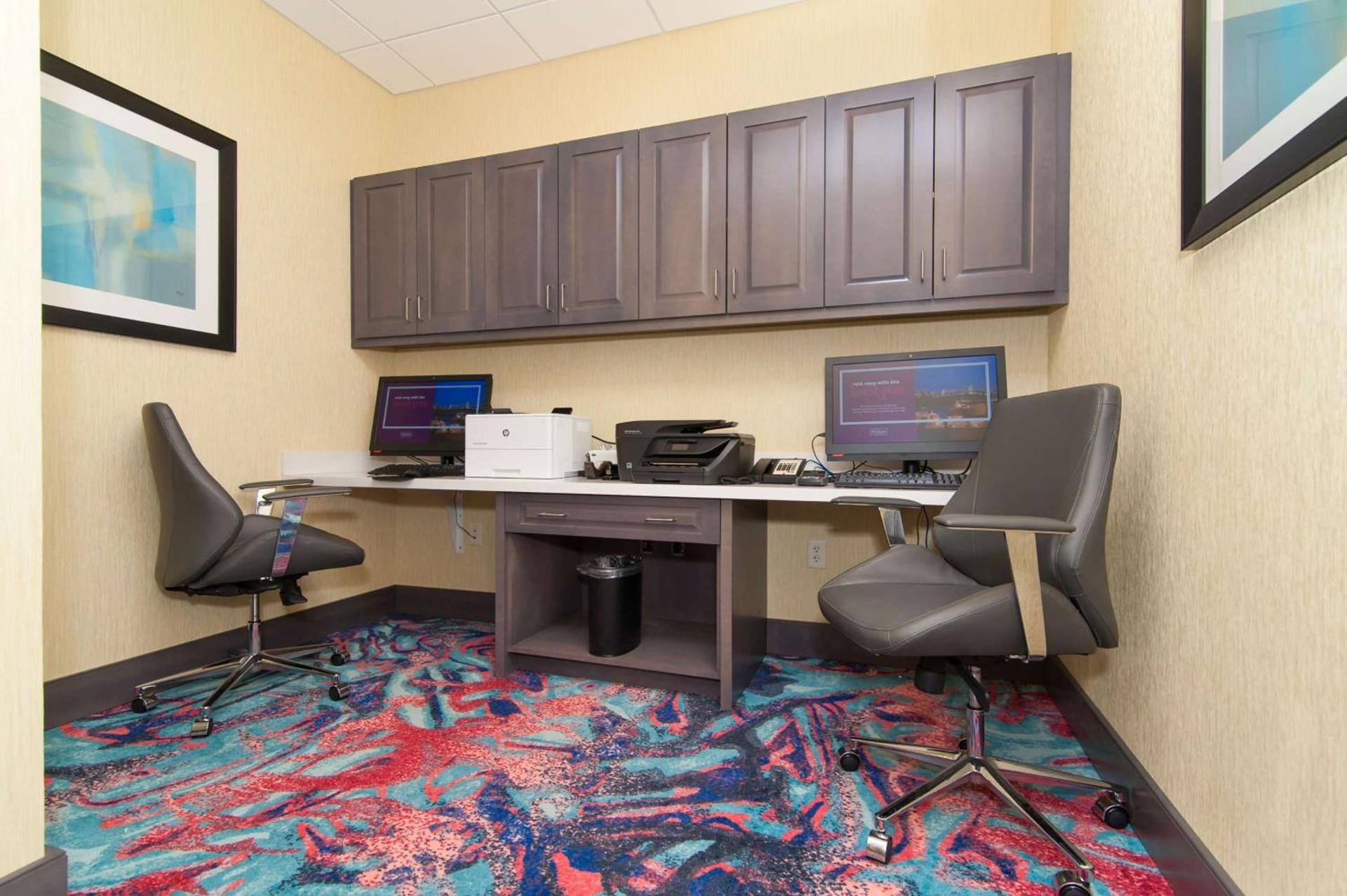 Hampton Inn Norwich photo 56