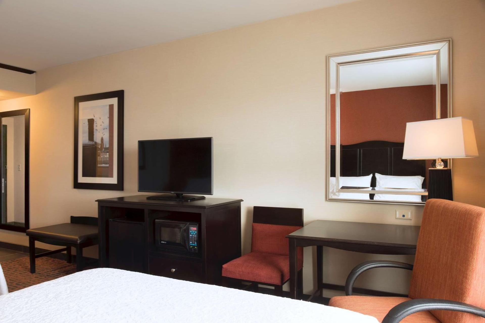 Hampton Inn Lewiston-Auburn photo 18