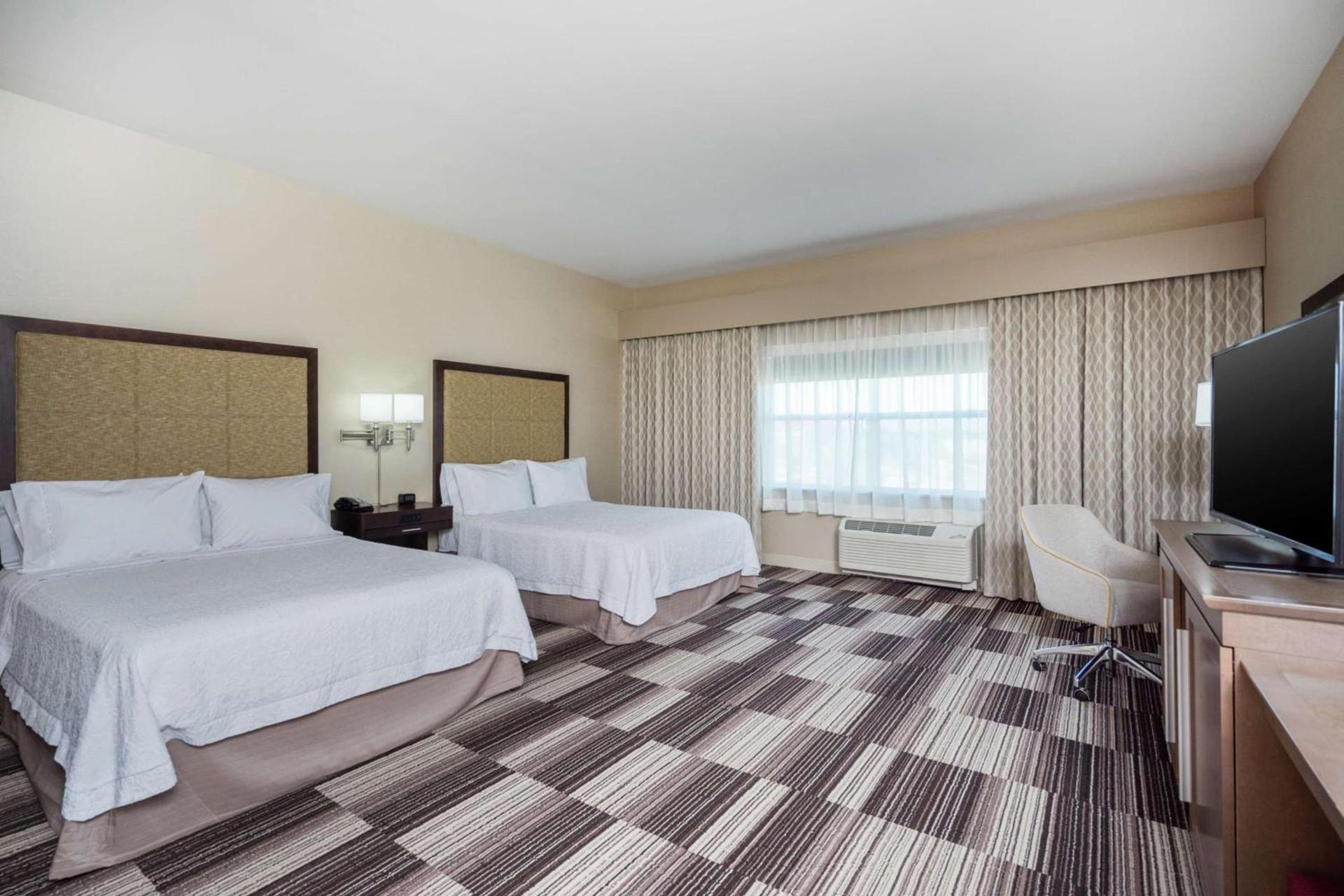 Hampton Inn by Hilton Oxford, ME photo 20