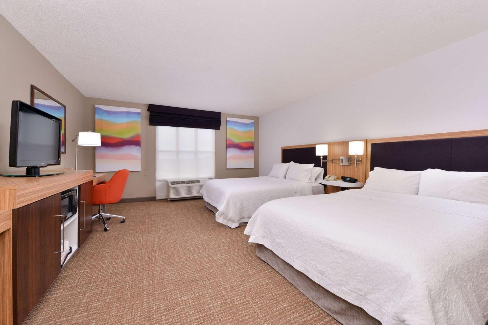 Hampton Inn & Suites by Hilton Plymouth photo 25