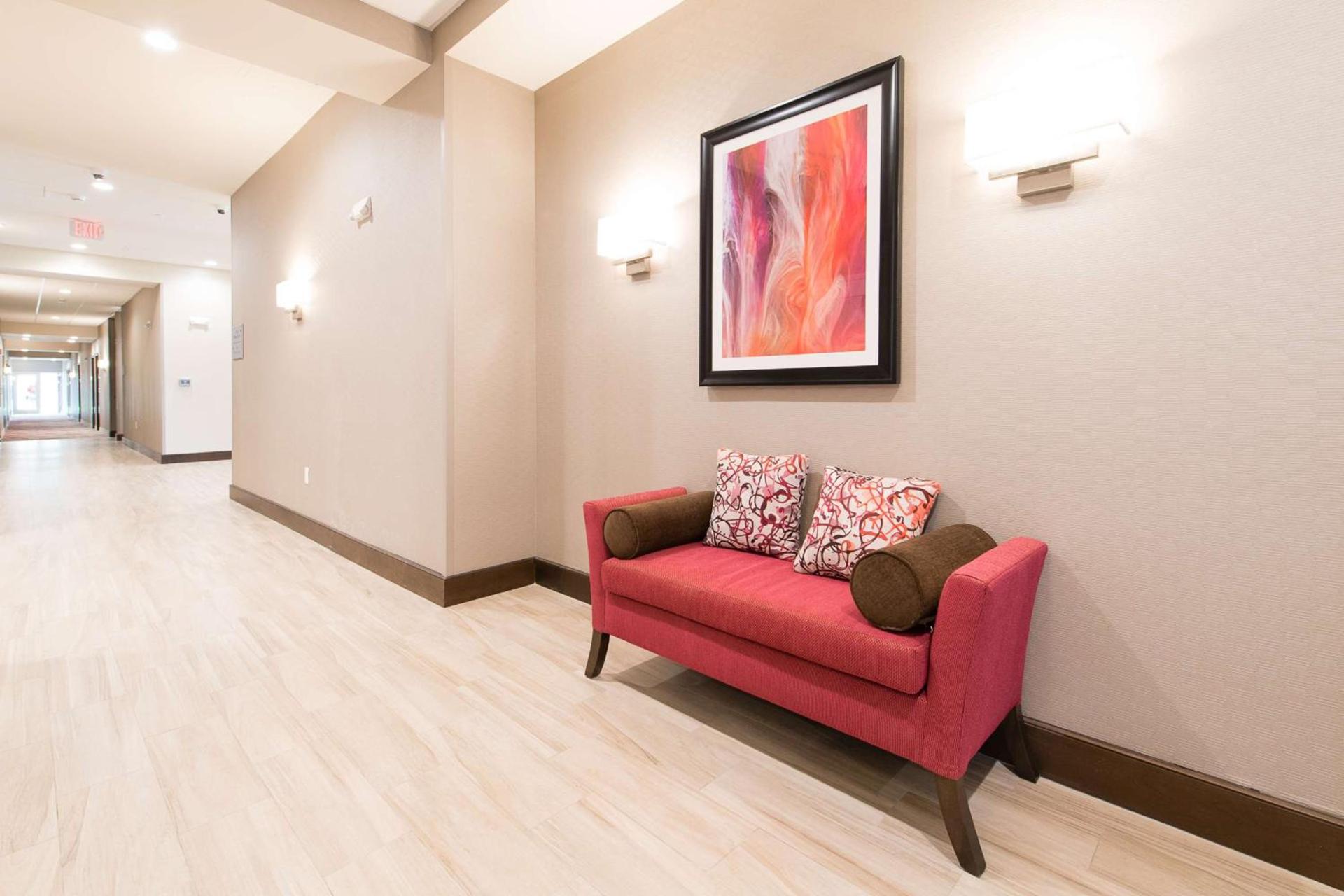 Hampton Inn & Suites Walterboro photo 3