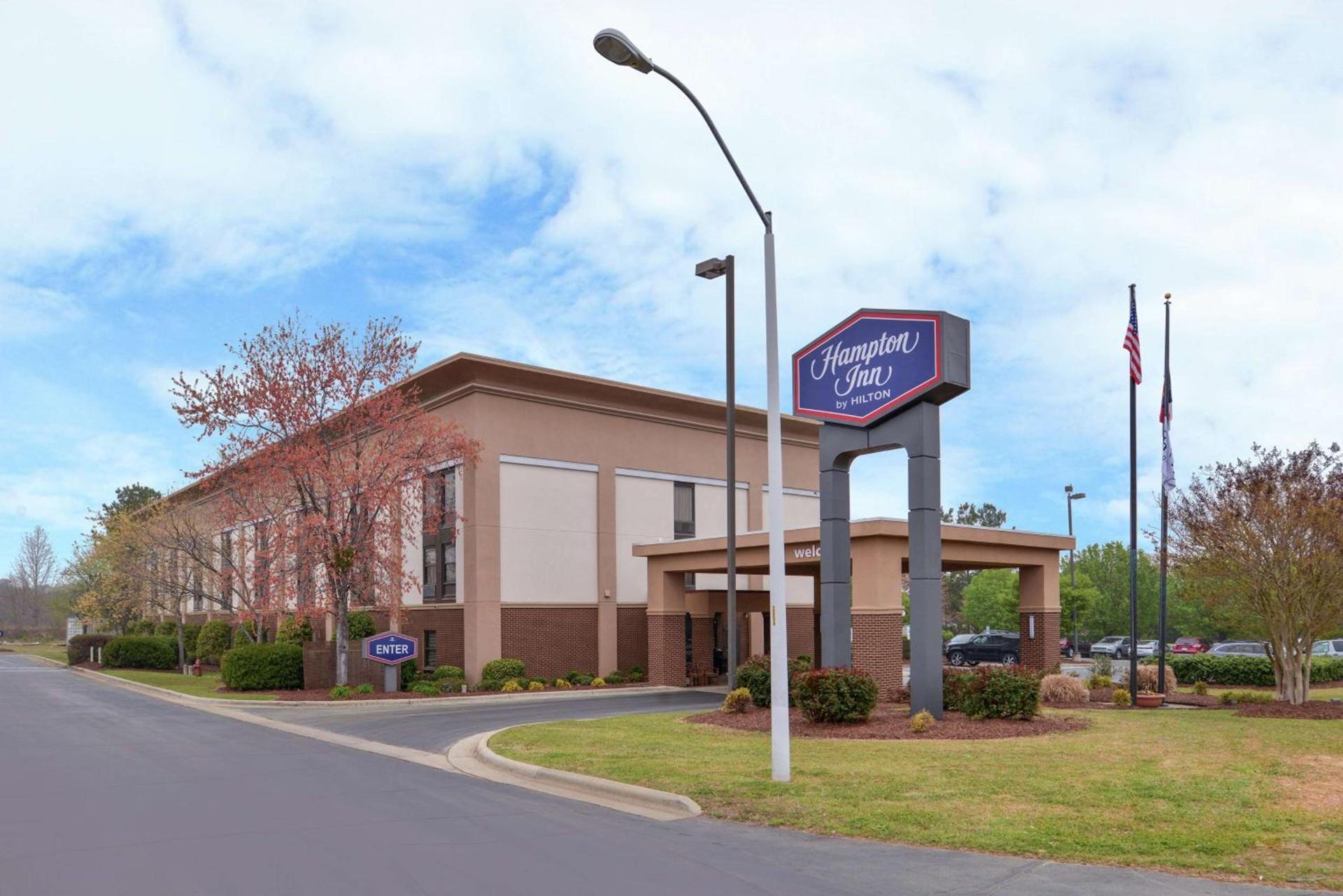 Hampton Inn Raleigh Clayton I-40 Garner photo 2