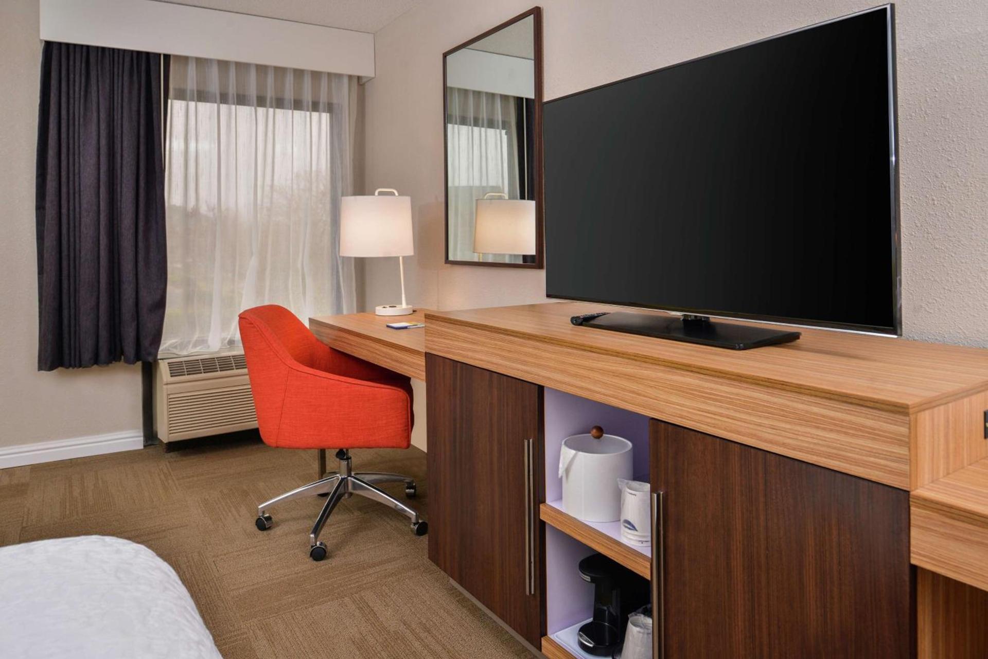 Hampton Inn Raleigh Clayton I-40 Garner photo 16