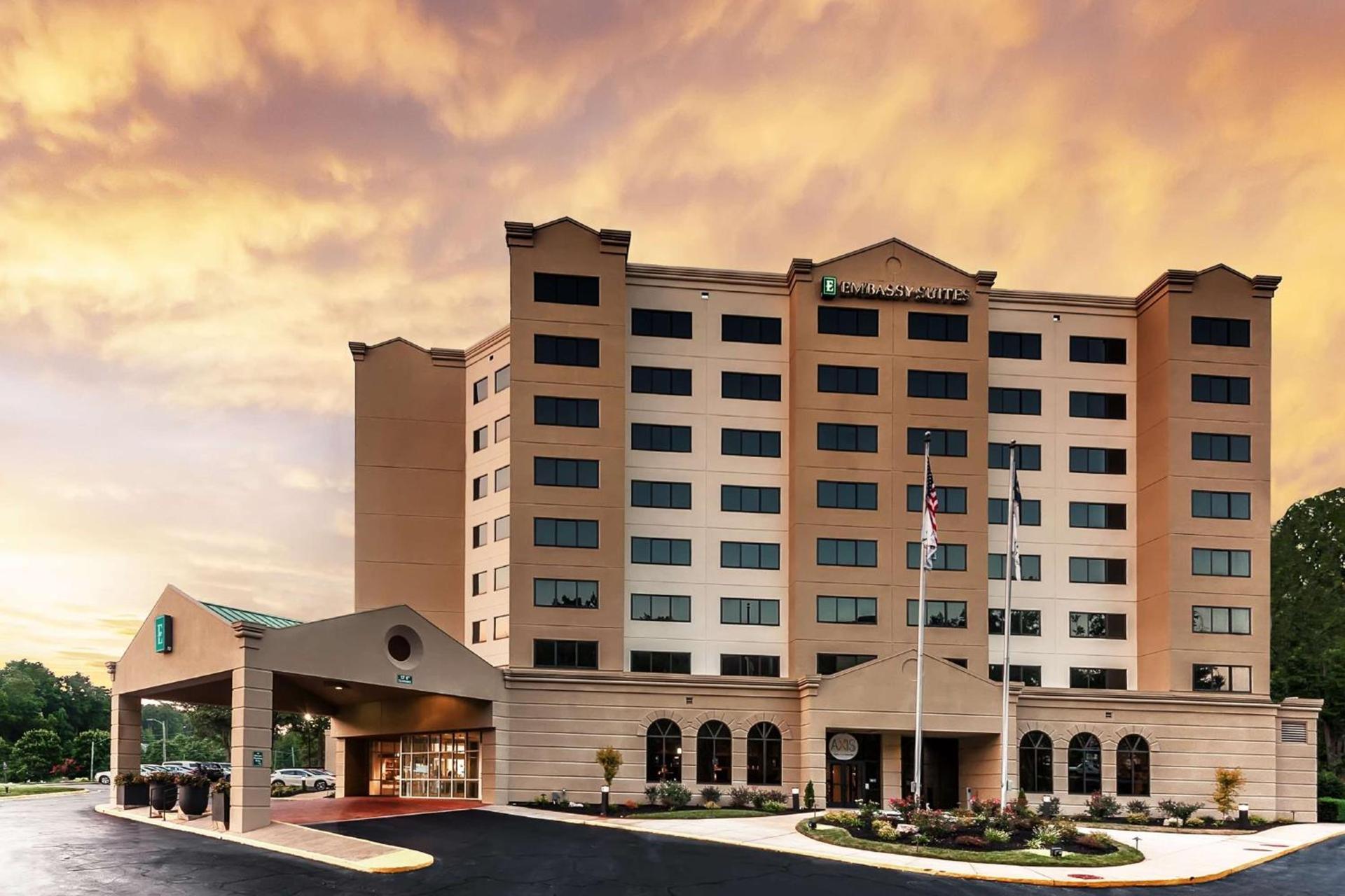 Embassy Suites by Hilton Raleigh Crabtree photo 2