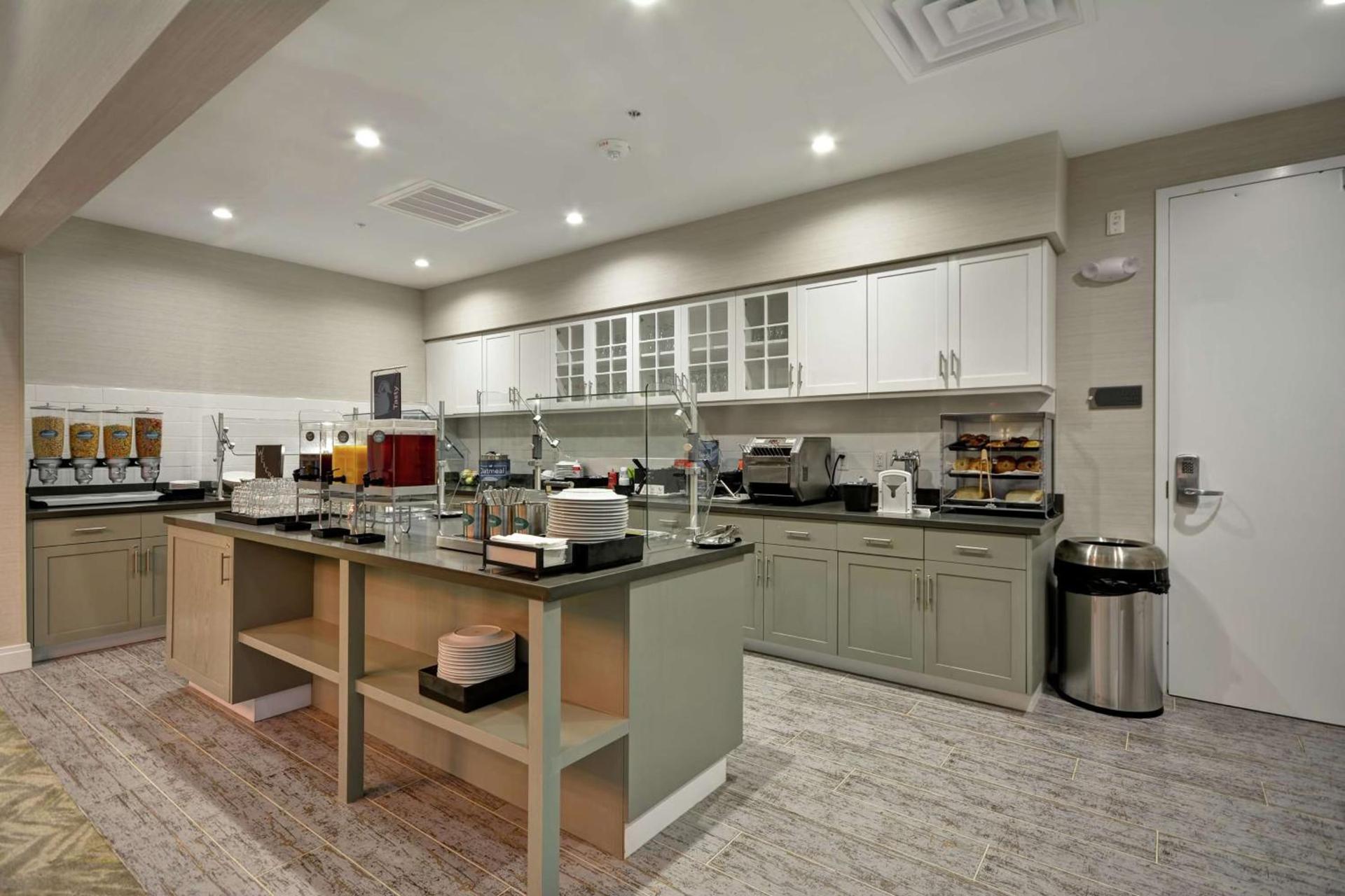 Homewood Suites by Hilton Raleigh Cary I-40 photo 16
