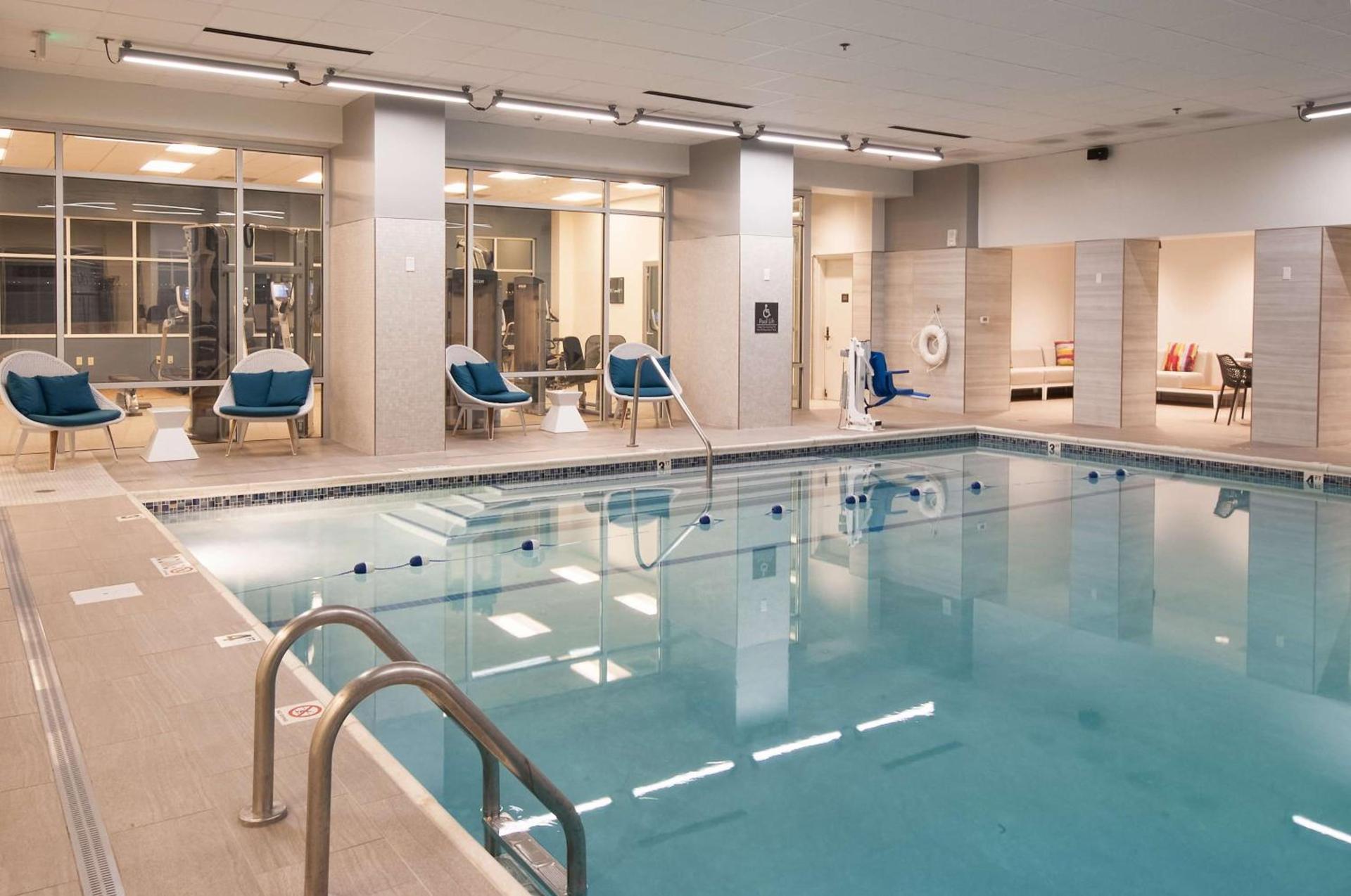 Embassy Suites by Hilton Raleigh Crabtree photo 18