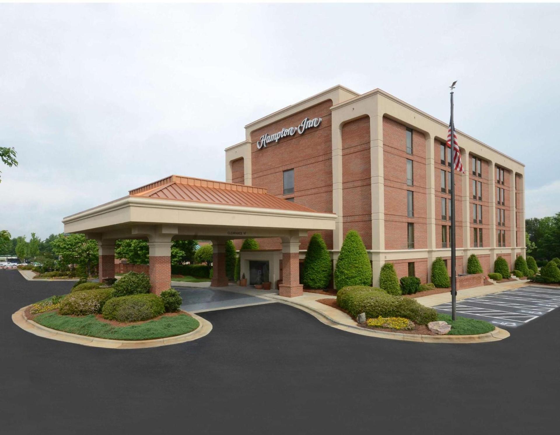 Hampton Inn Raleigh Capital Blvd North photo 2