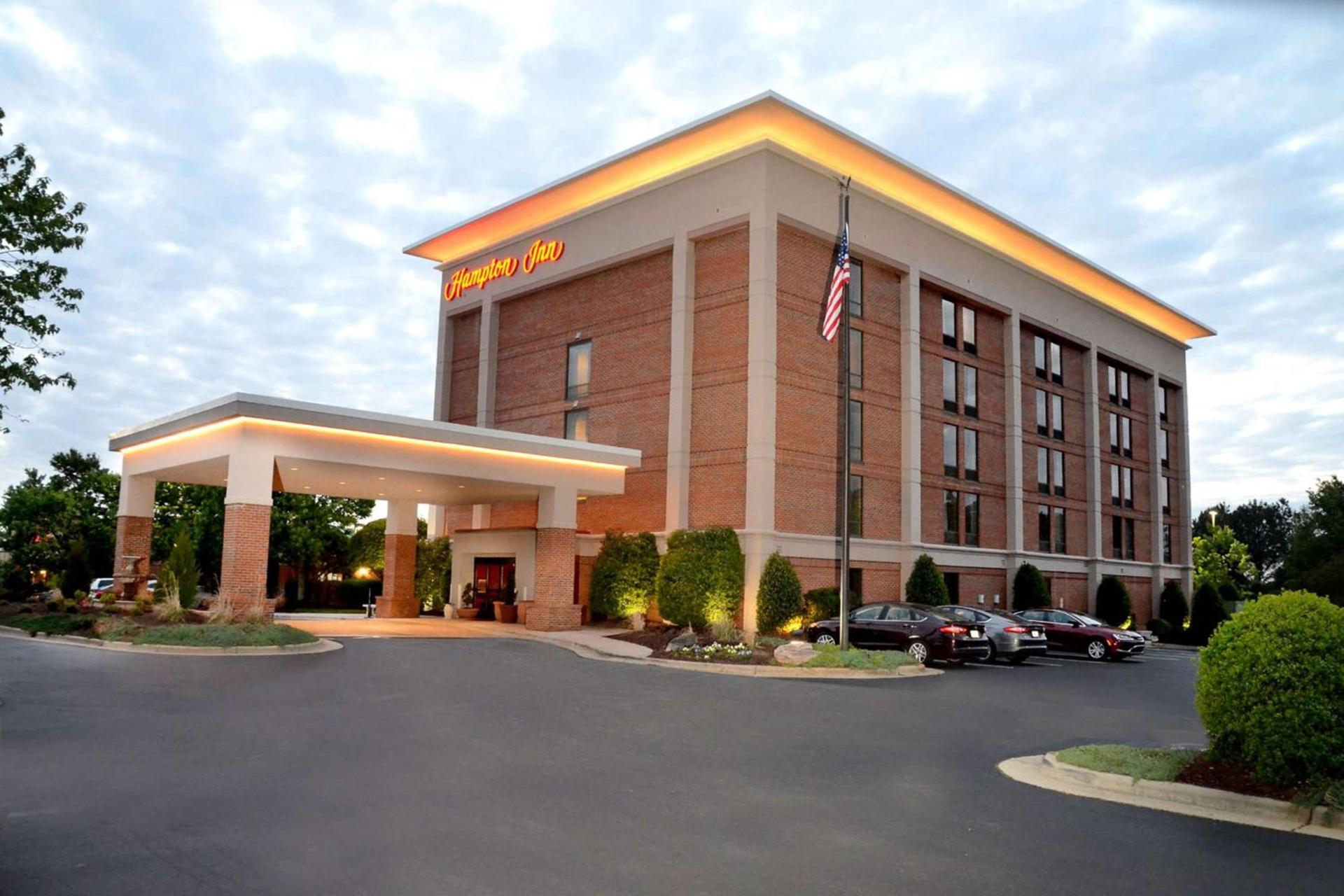 Hampton Inn Raleigh Capital Blvd North photo 1