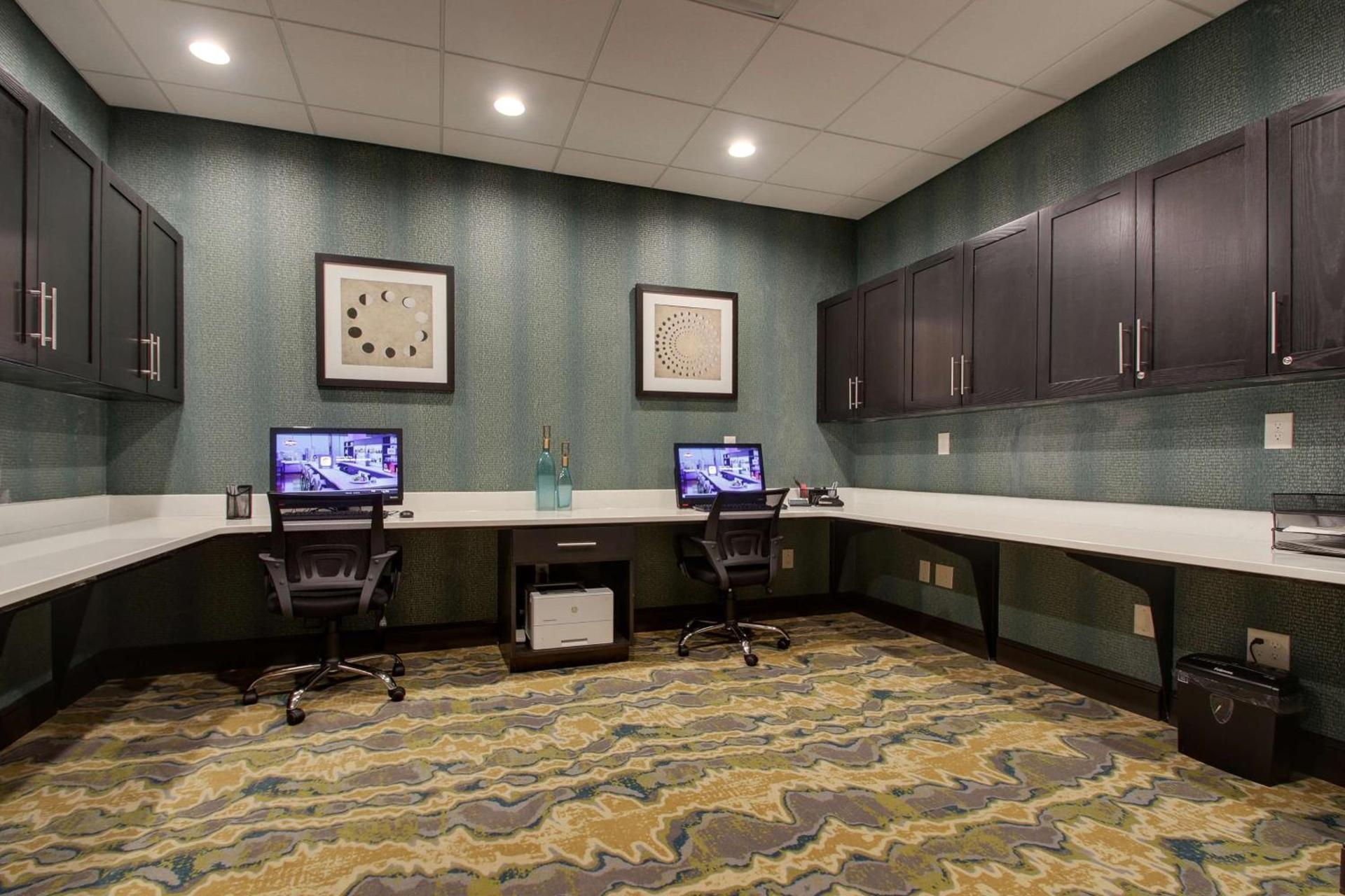 Hampton Inn & Suites By Hilton Knightdale Raleigh photo 41