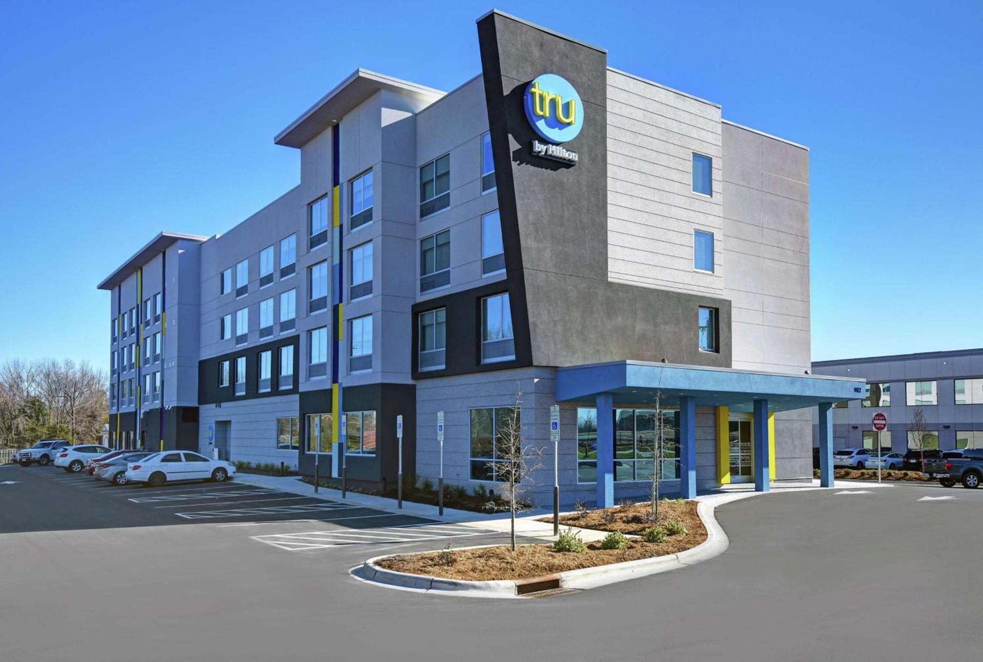 Tru By Hilton Burlington — hotel in Burlington