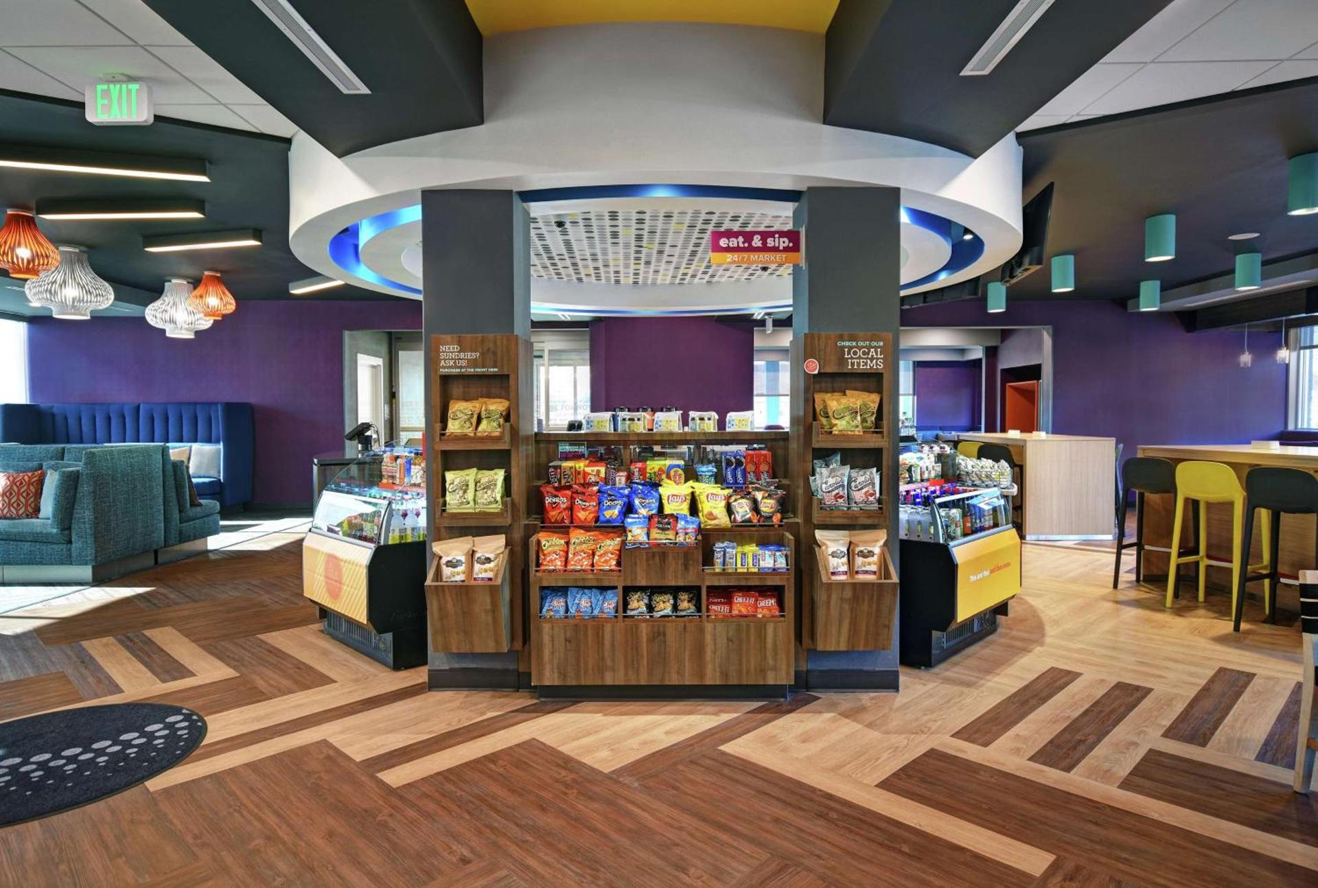 Tru By Hilton Burlington photo 16
