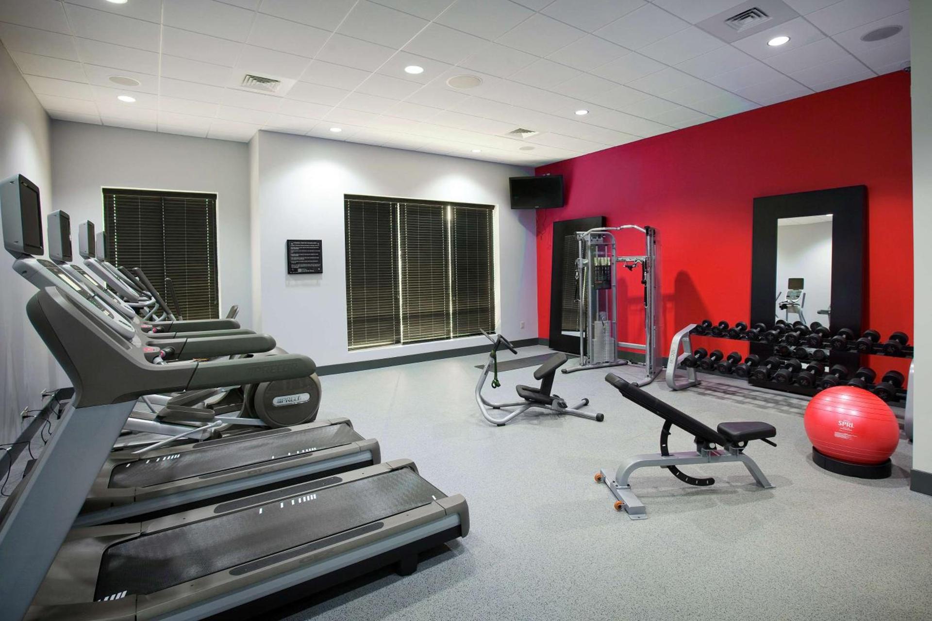 Hilton Garden Inn Raleigh Cary photo 9