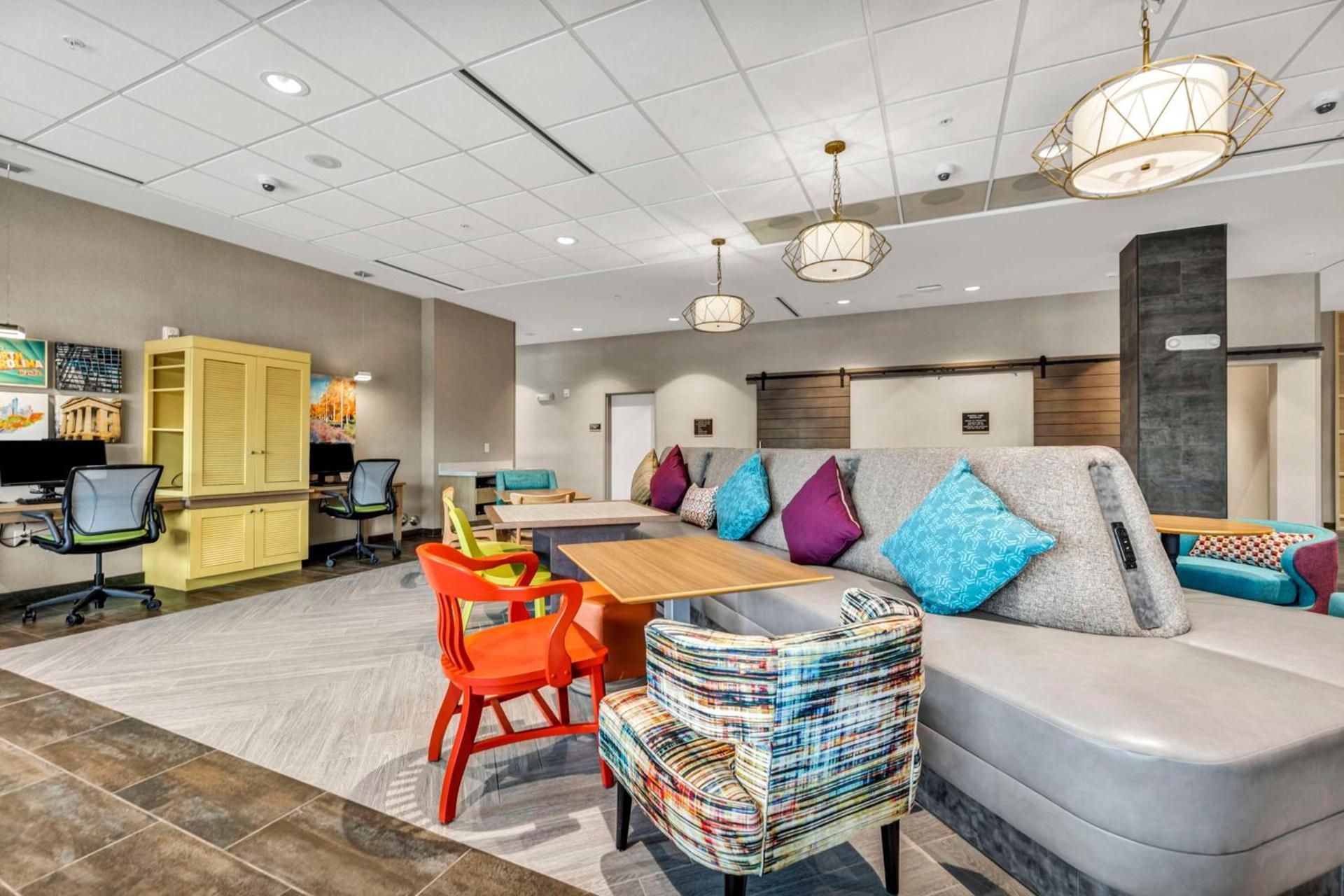 Home2 Suites by Hilton Raleigh West Lenovo Center photo 57