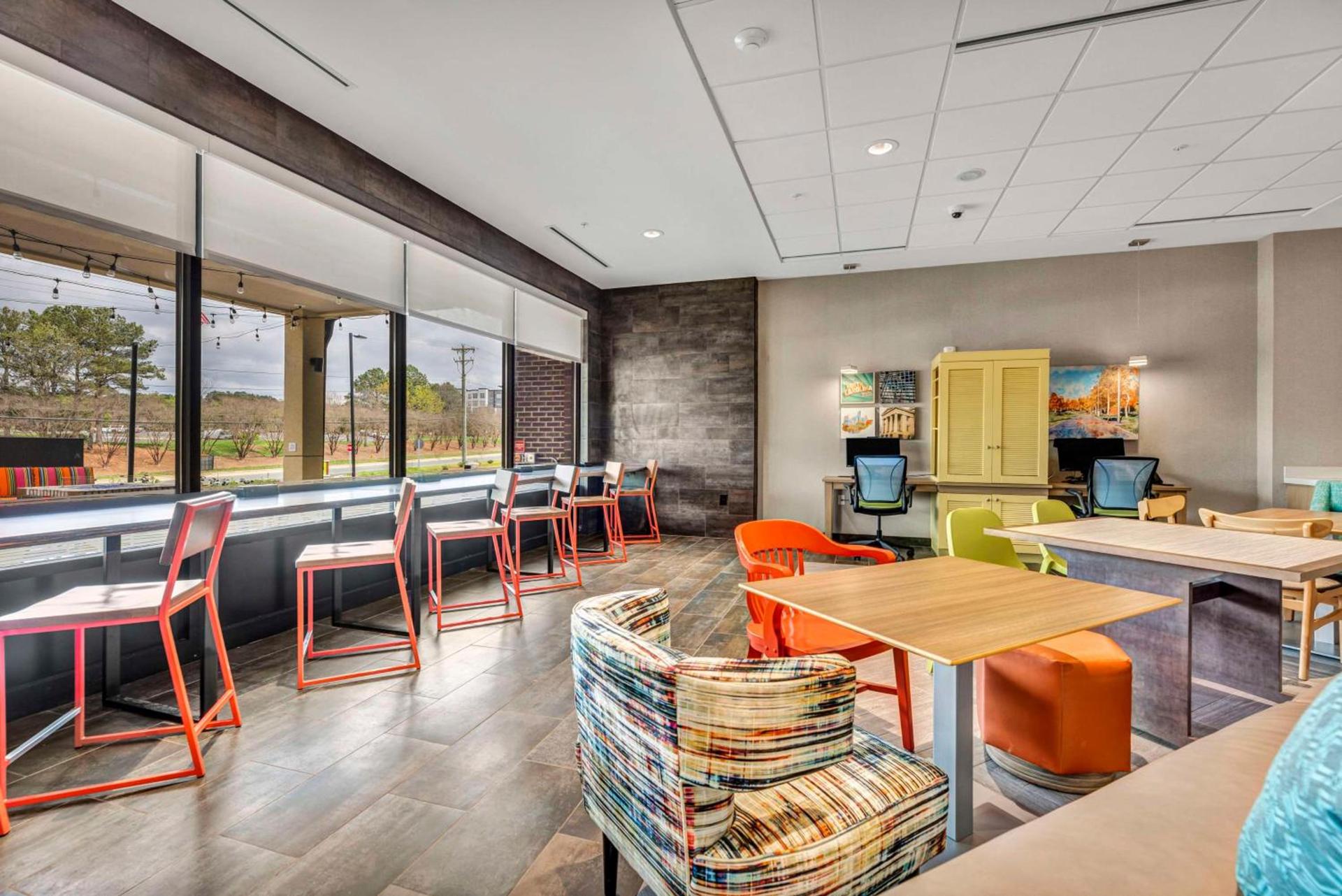 Home2 Suites by Hilton Raleigh West Lenovo Center photo 61