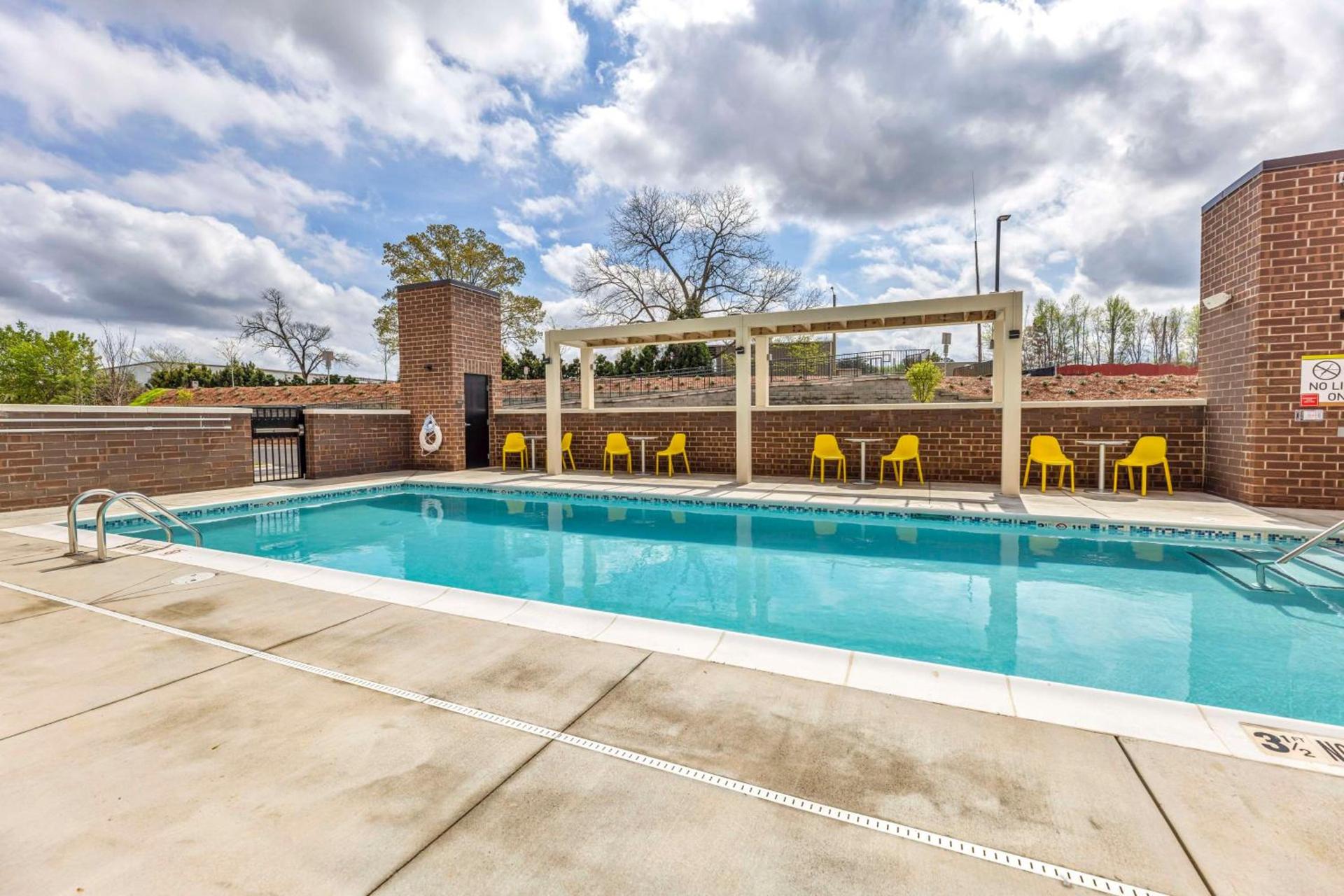 Home2 Suites by Hilton Raleigh West Lenovo Center photo 64