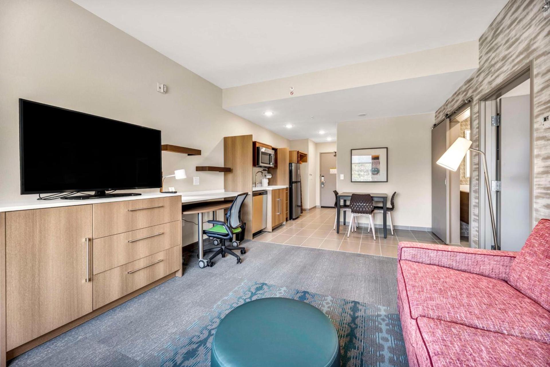 Home2 Suites by Hilton Raleigh West Lenovo Center photo 44