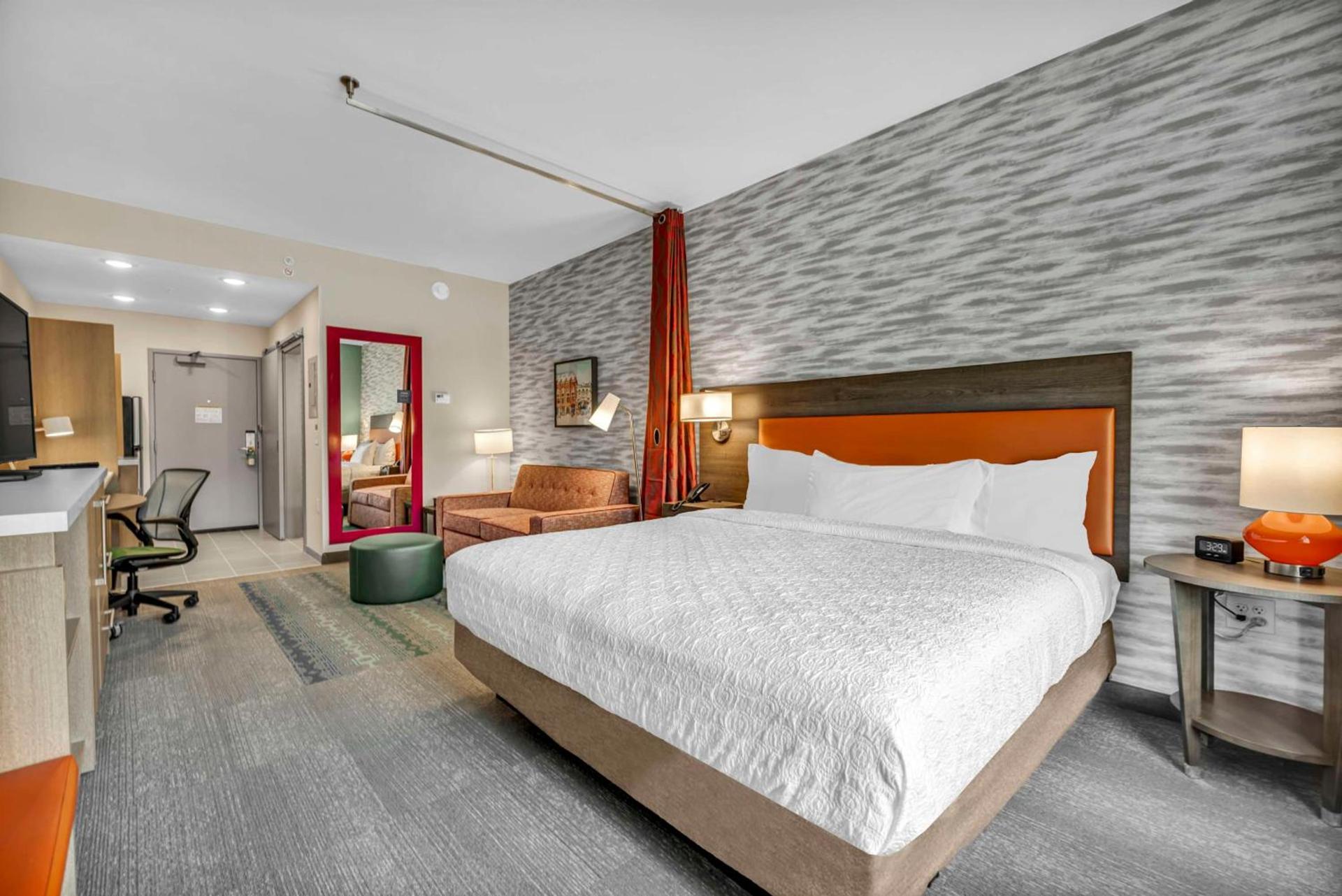 Home2 Suites by Hilton Raleigh West Lenovo Center photo 16