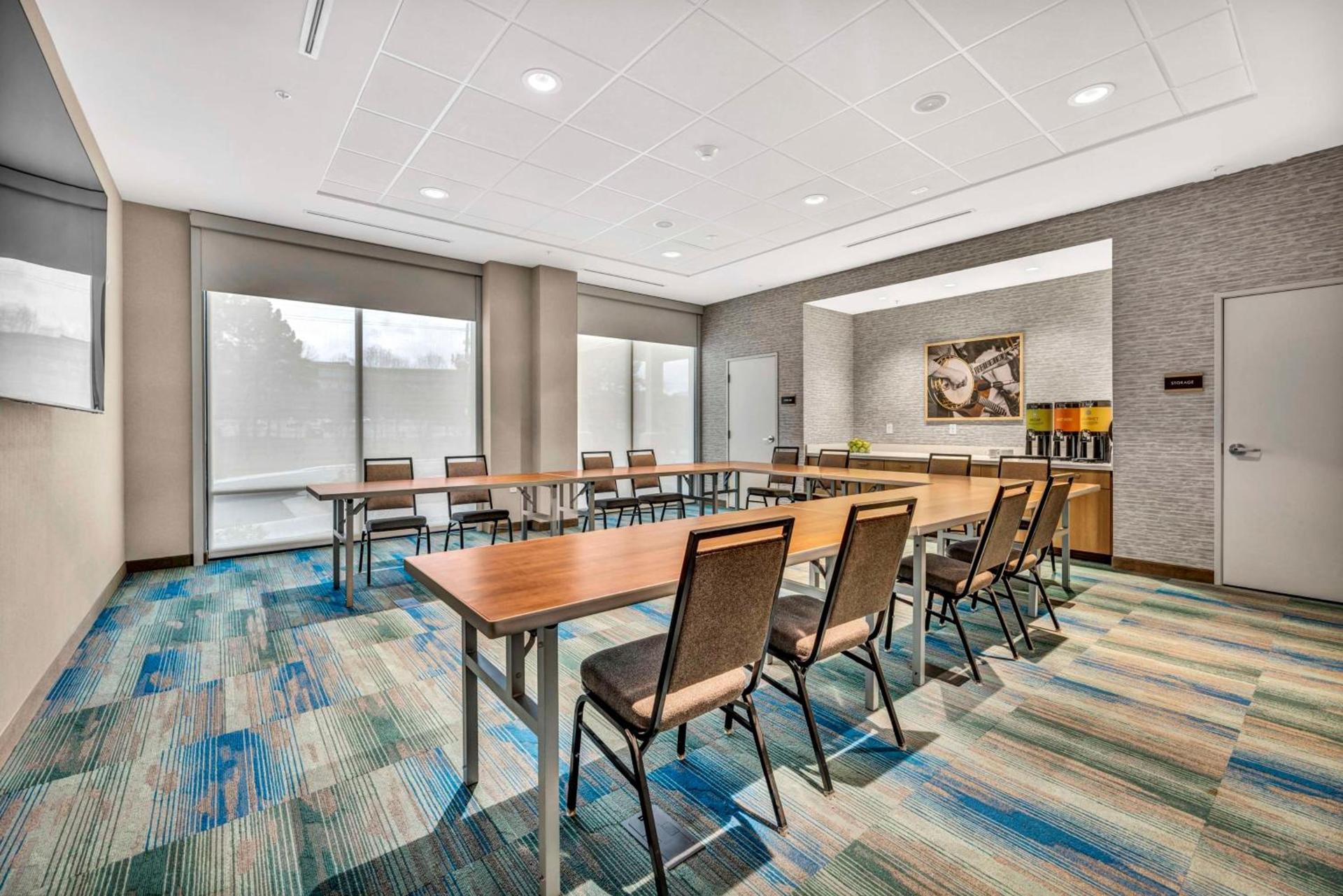 Home2 Suites by Hilton Raleigh West Lenovo Center photo 19