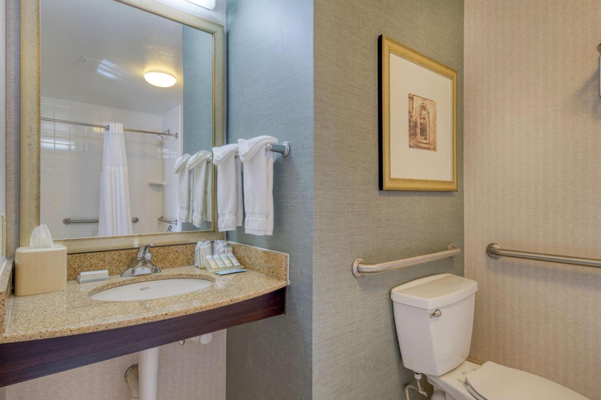 Hilton Garden Inn Durham Southpoint photo 30