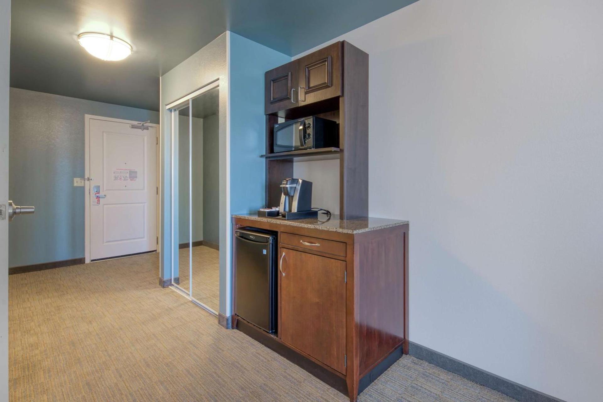 Hilton Garden Inn Durham Southpoint photo 56