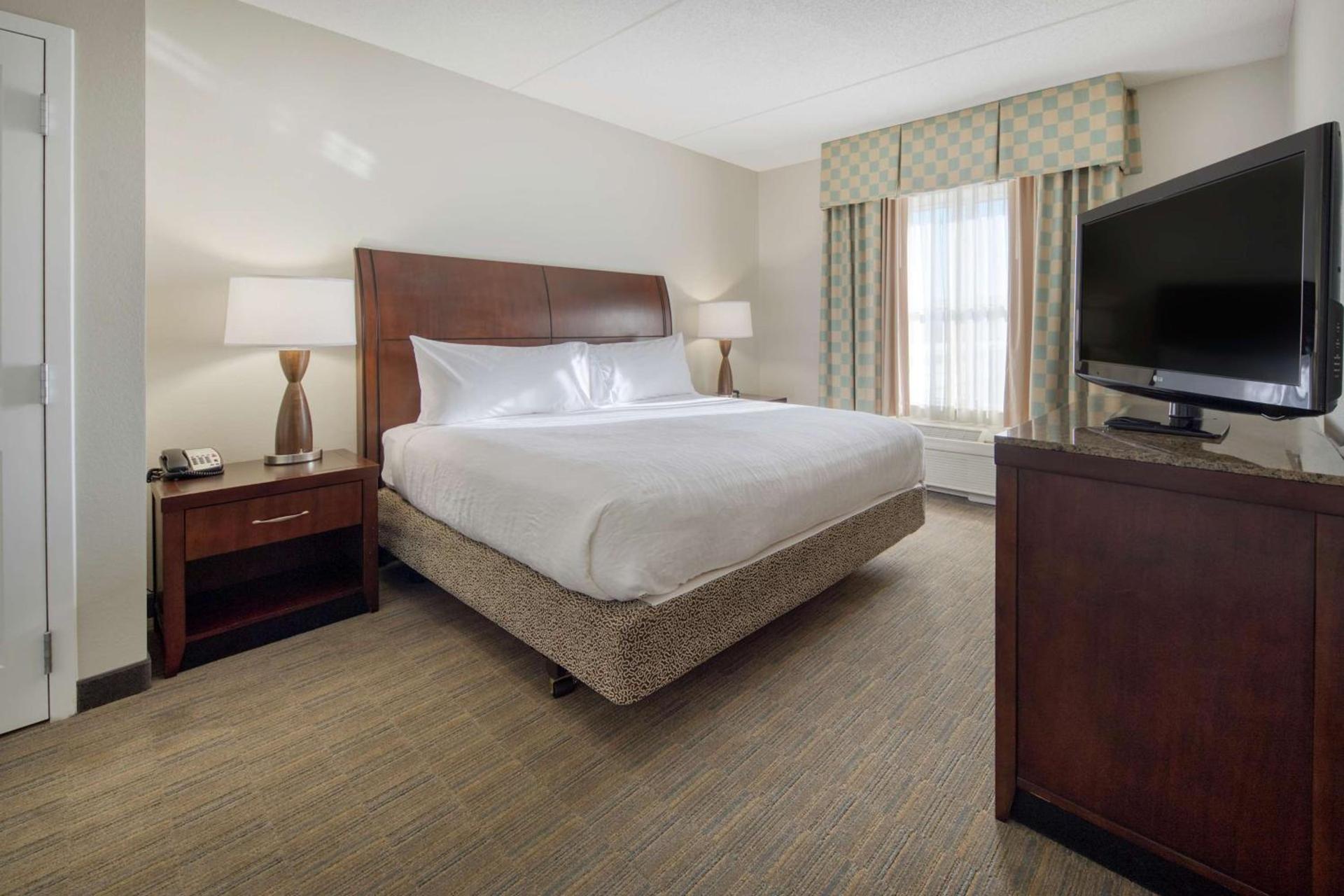Hilton Garden Inn Durham Southpoint photo 69