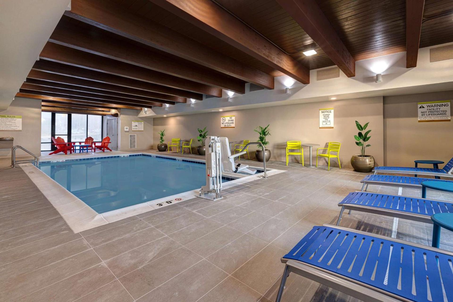Home2 Suites By Hilton DeKalb photo 16