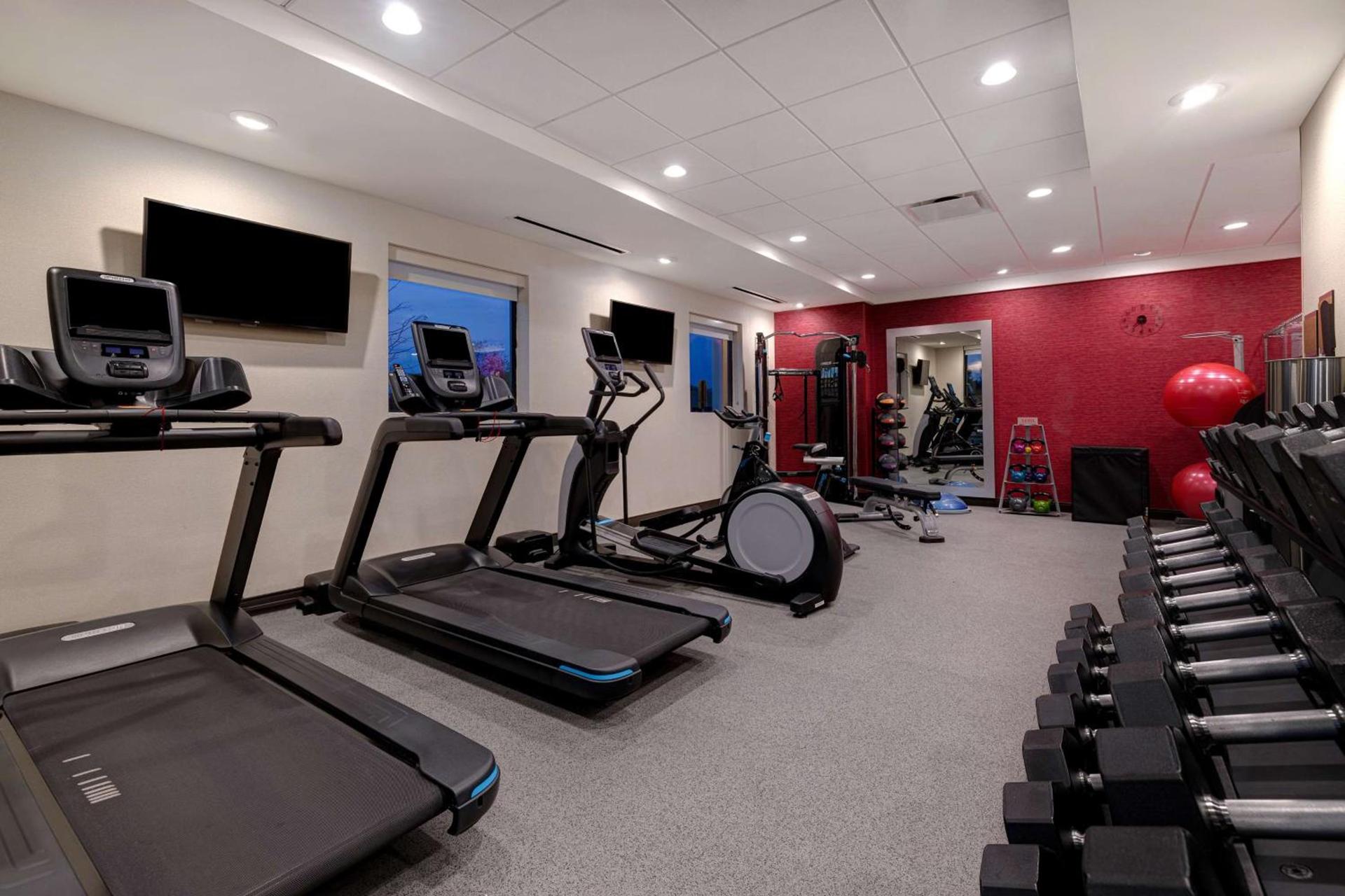 Home2 Suites By Hilton DeKalb photo 22