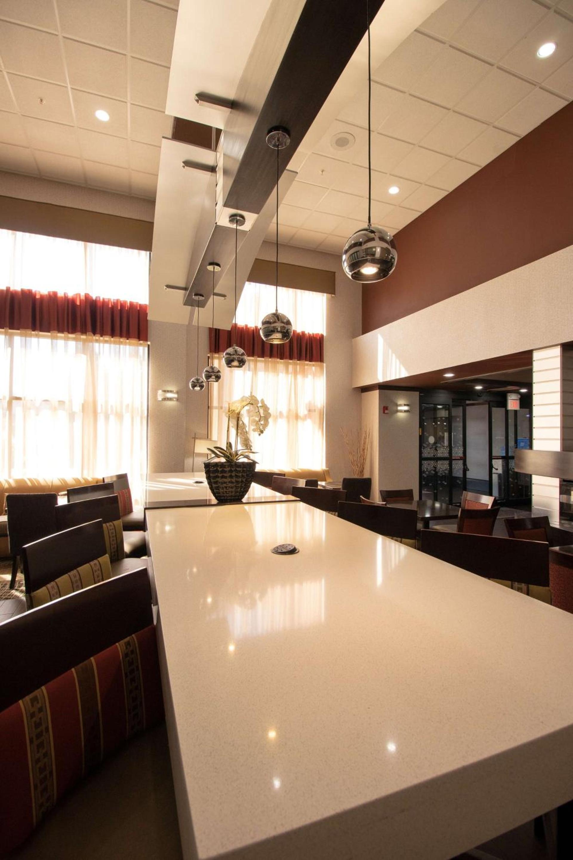 Hampton Inn & Suites Richmond/Virginia Center photo 4