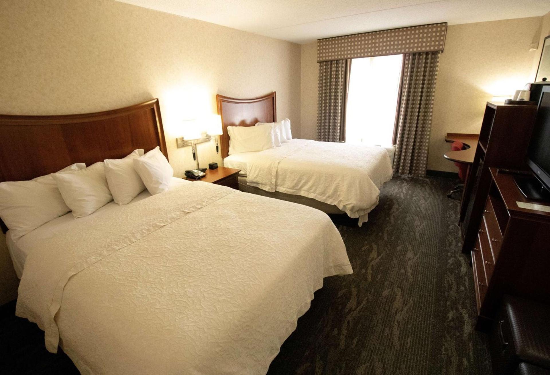 Hampton Inn & Suites Richmond/Virginia Center photo 17